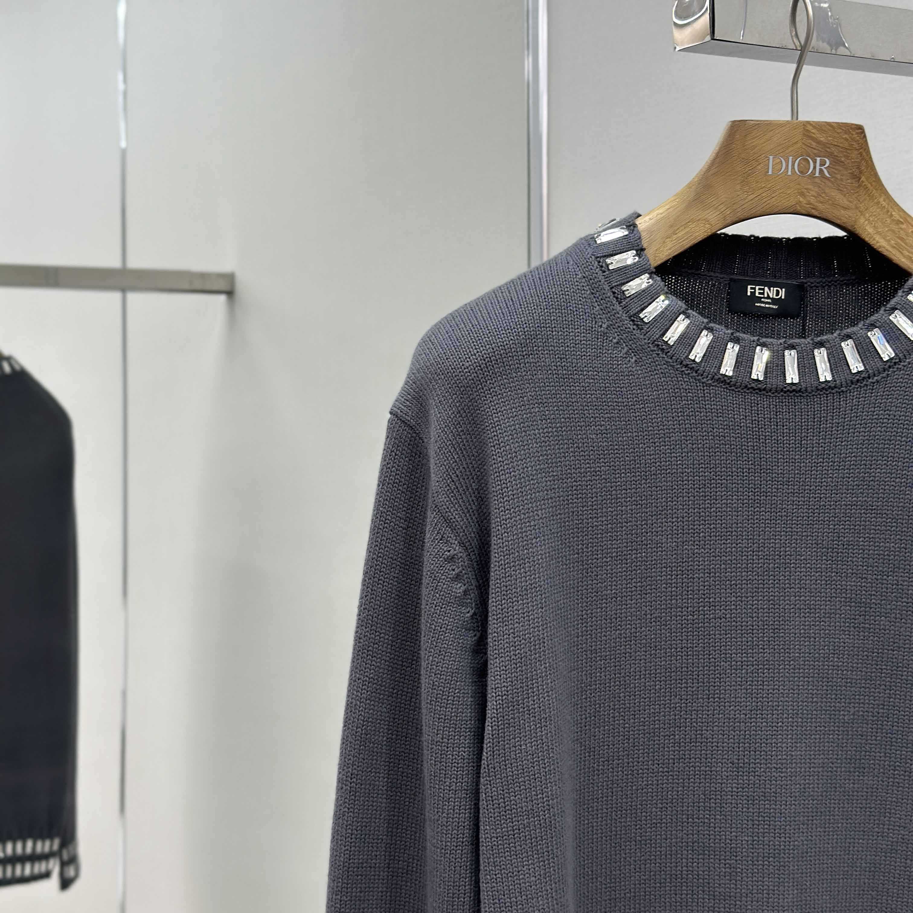 Fendi Pullover - DesignerGu