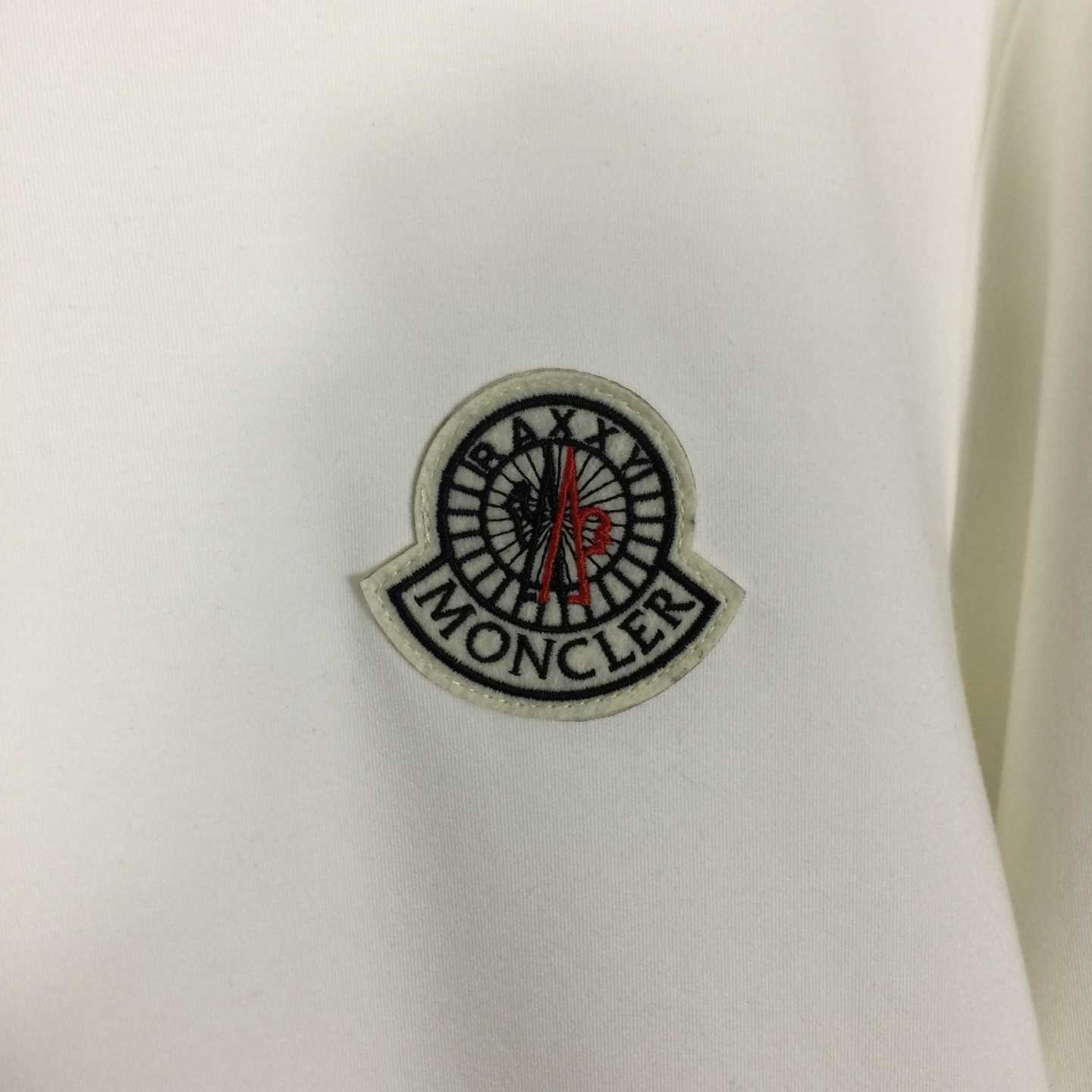 Moncler Long Sleeves - DesignerGu