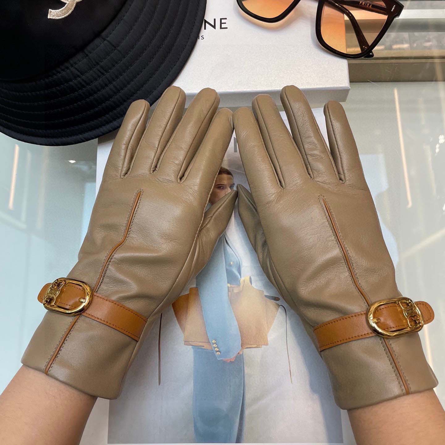 Celine Women's Gloves  - DesignerGu