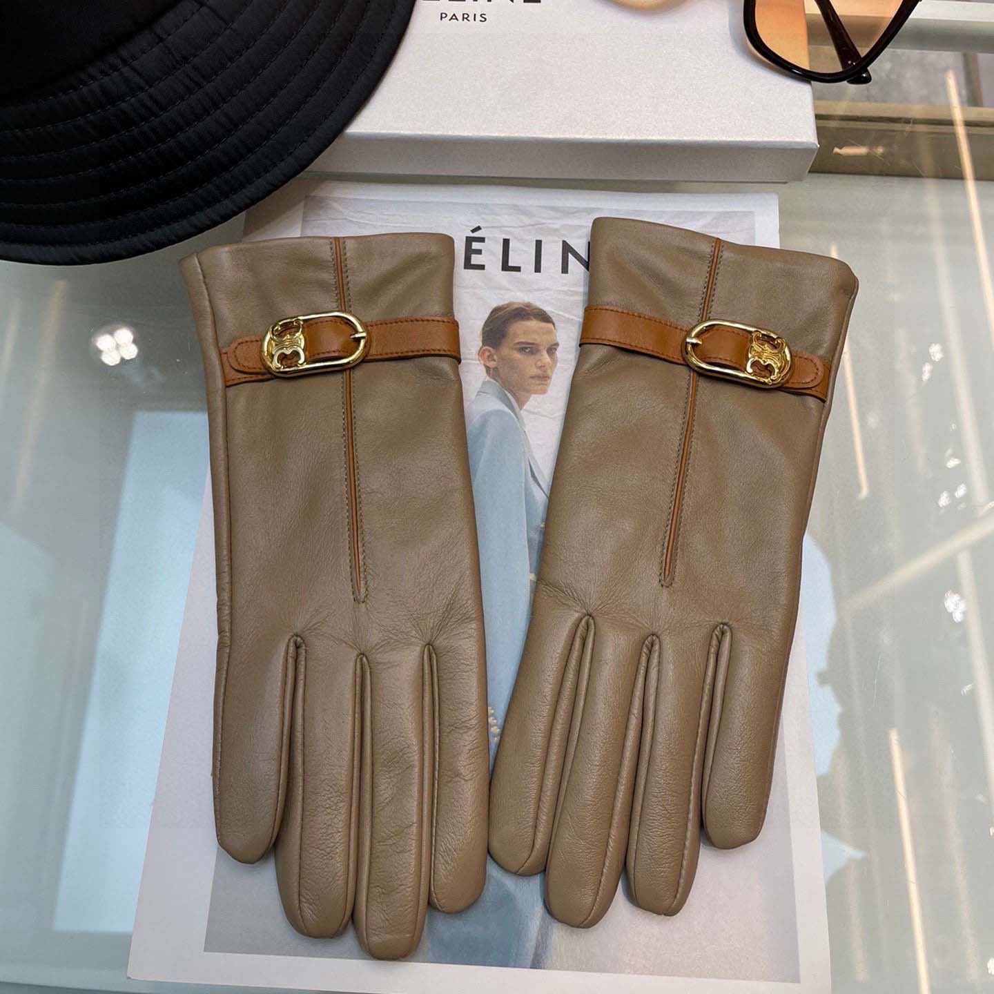 Celine Women's Gloves  - DesignerGu