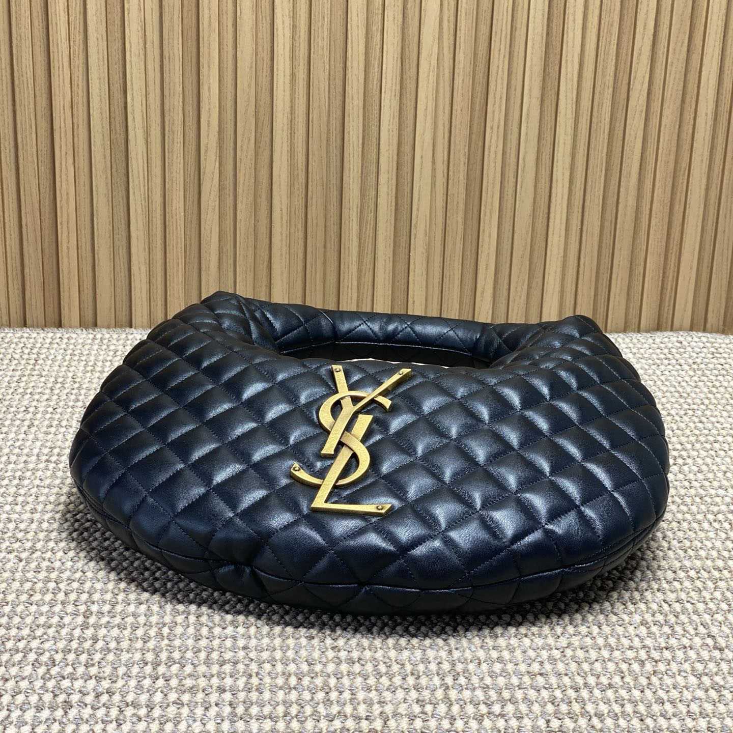 Saint Laurent Icare Hobo In Quilted Nappa - DesignerGu