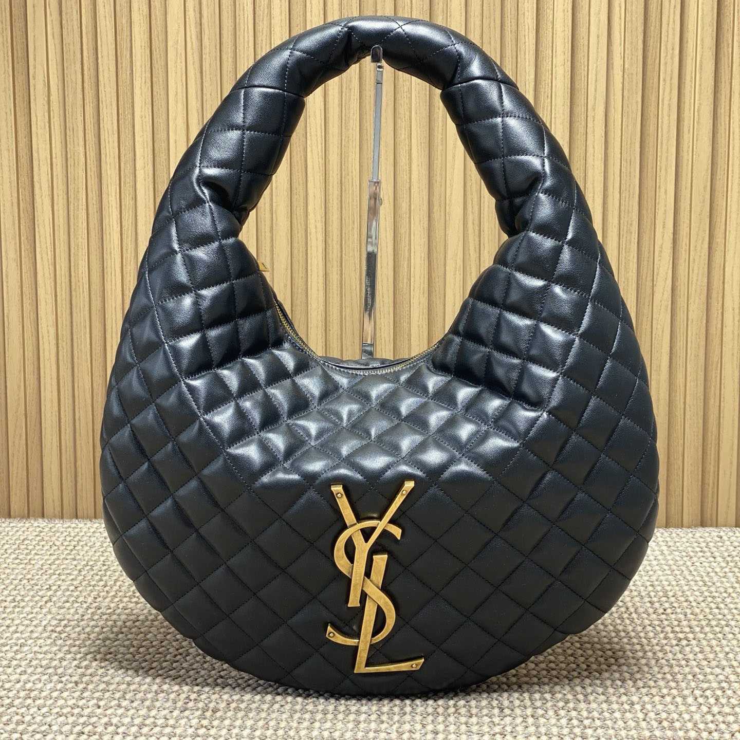 Saint Laurent Icare Hobo In Quilted Nappa - DesignerGu