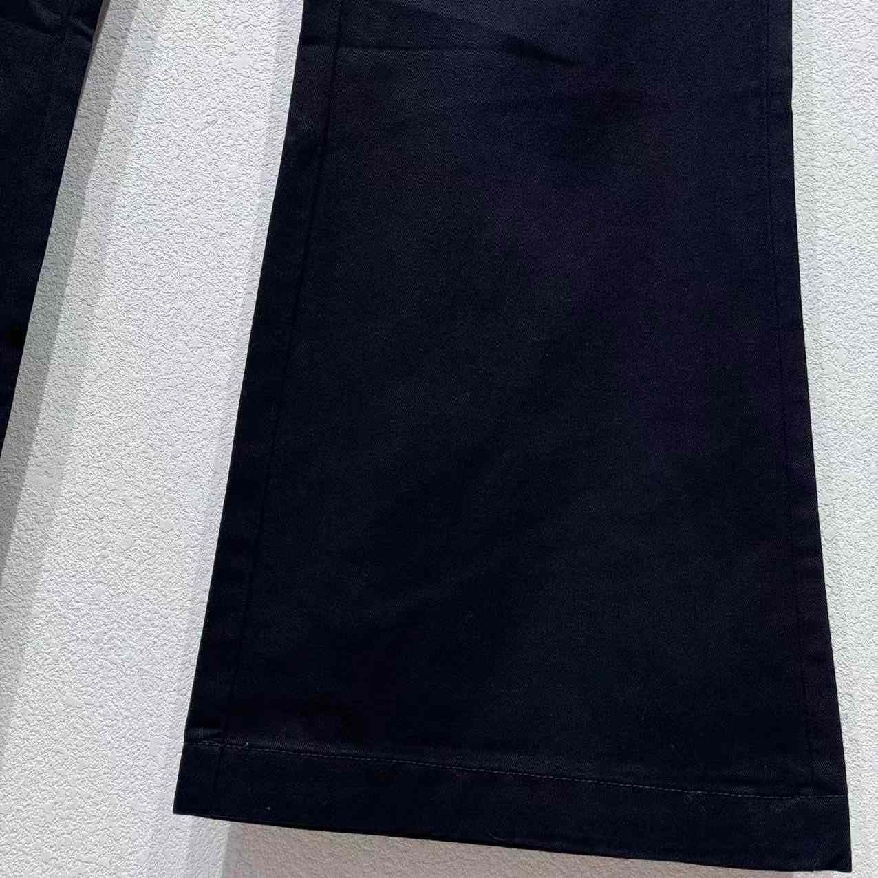 Louis Vuitton Flared Preppy Chino Pants   1AGTOB - DesignerGu