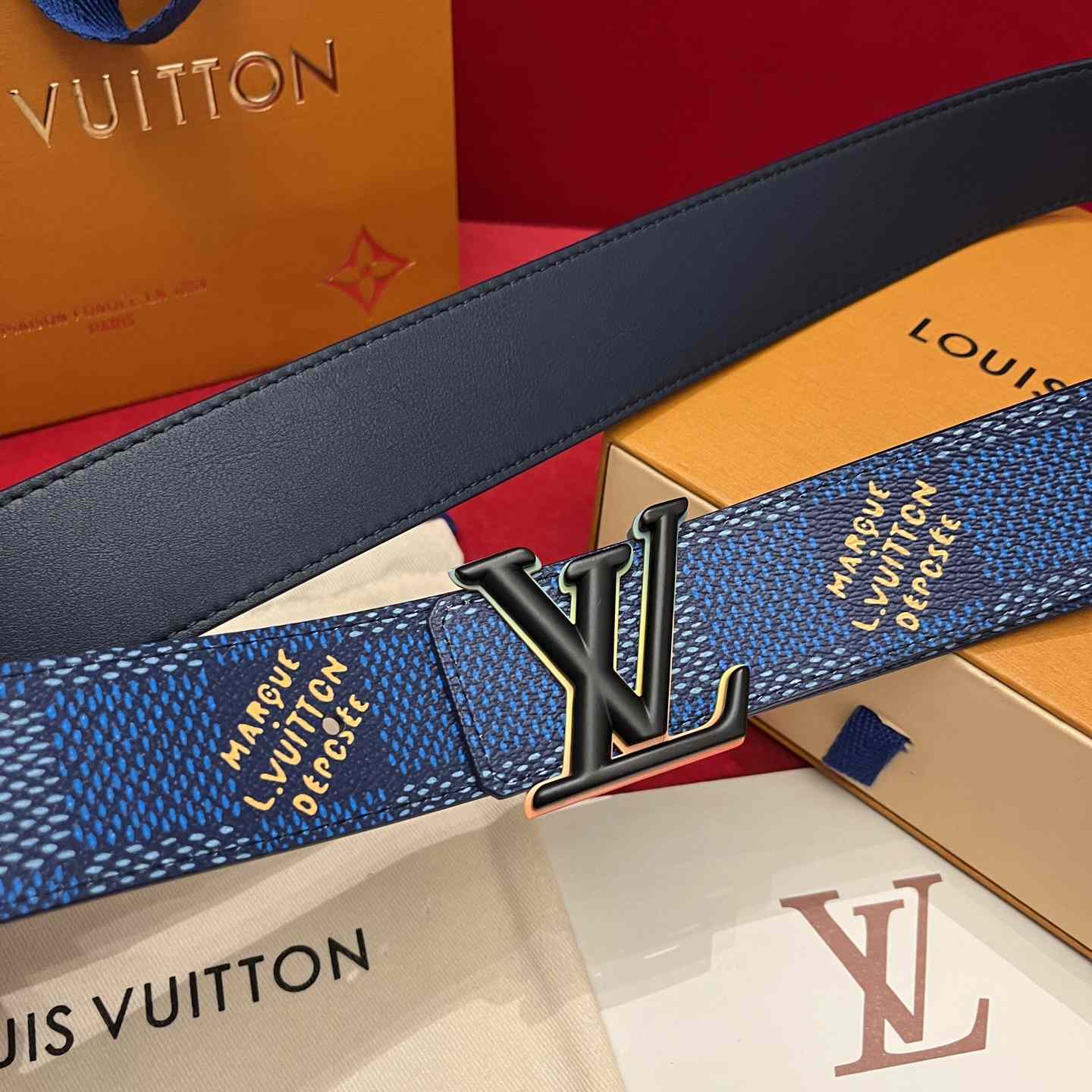 Louis Vuitton LV Initiales 40mm Reversible Belt  - DesignerGu