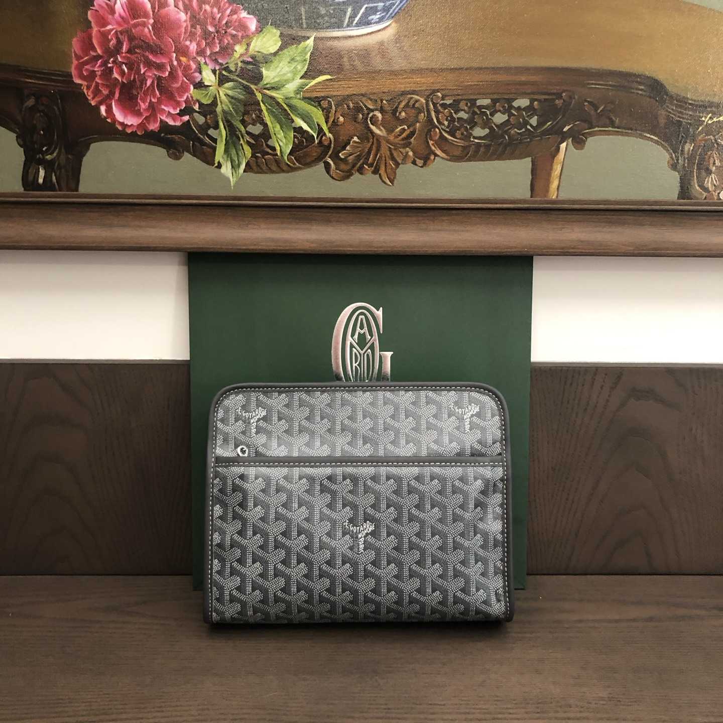 Goyard Jouvence MM Toiletry Bag - DesignerGu