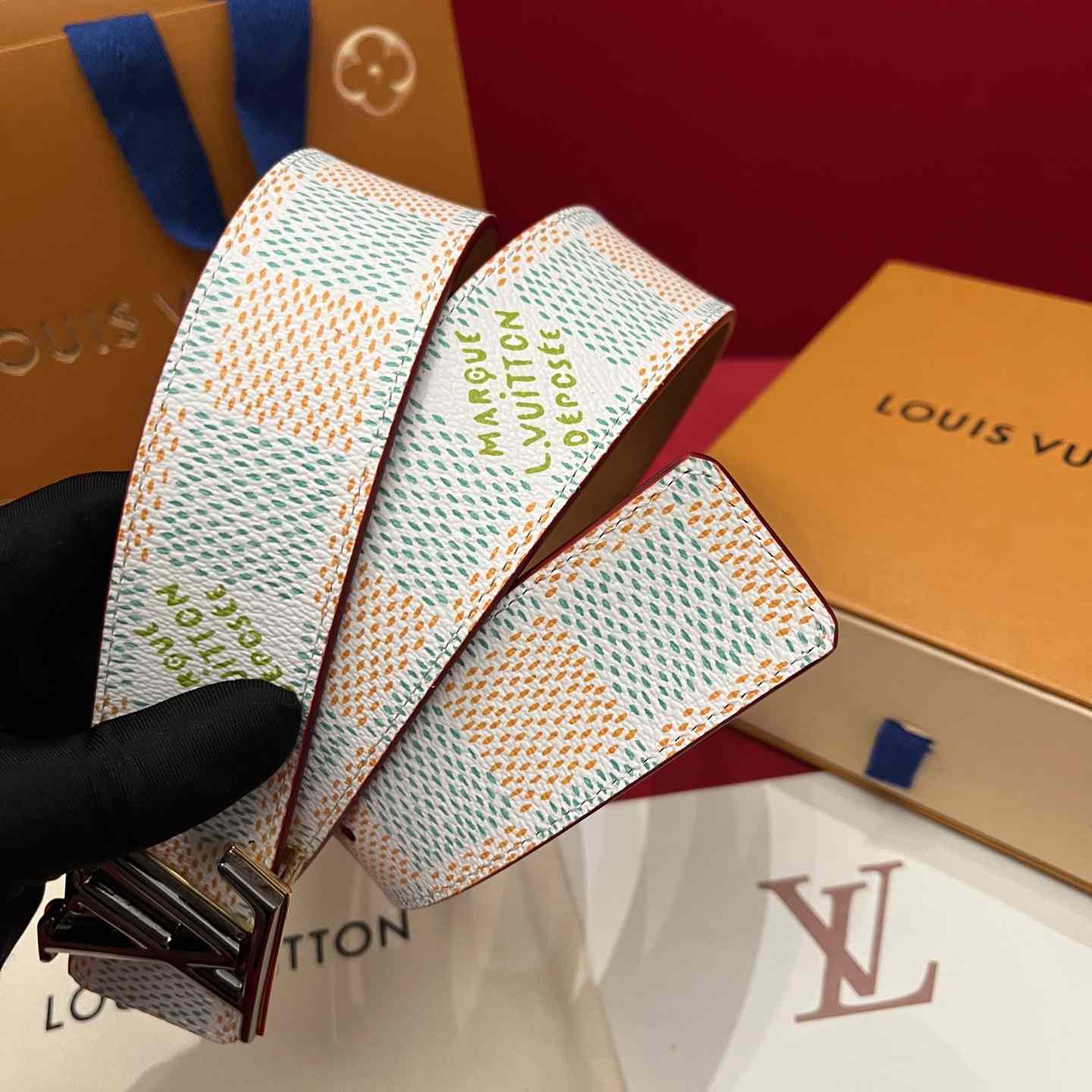 Louis Vuitton LV Initiales 40mm Reversible Belt  - DesignerGu