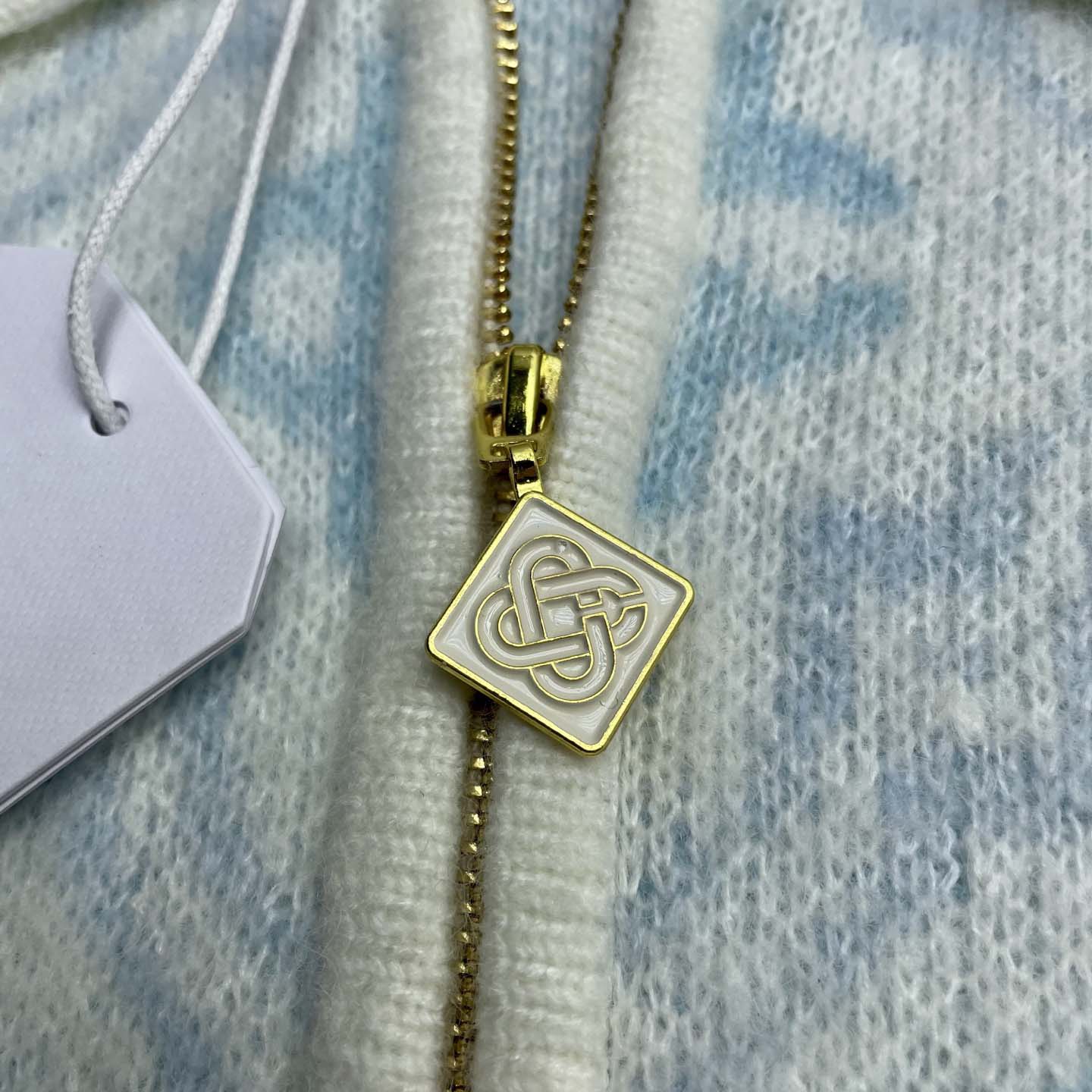 Casablanca Pattern Zip-up Cardigan   D0105 - DesignerGu