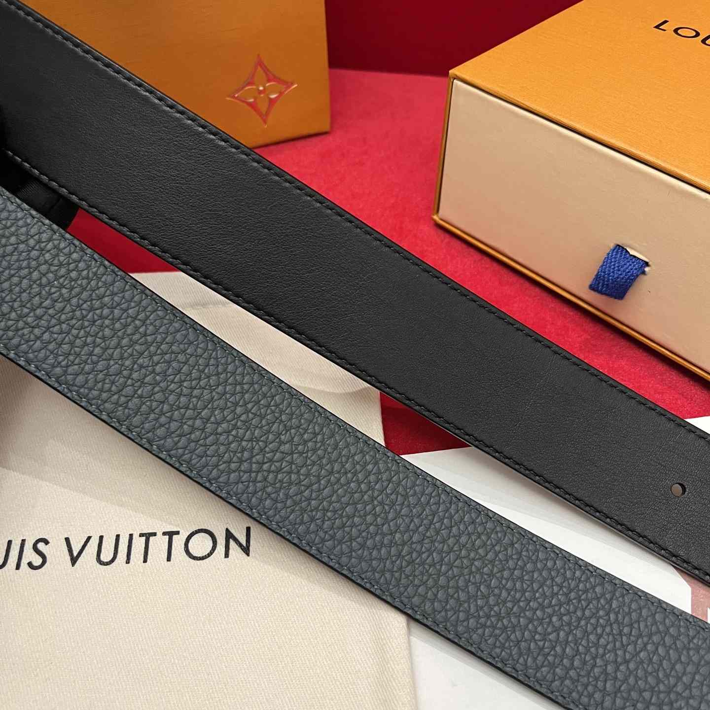 Louis Vuitton 40mm Reversible Belt  - DesignerGu