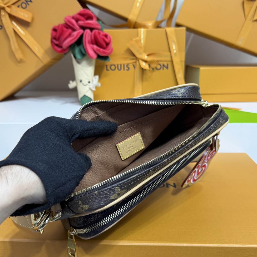 Louis Vuitton Nil   M26068 - DesignerGu