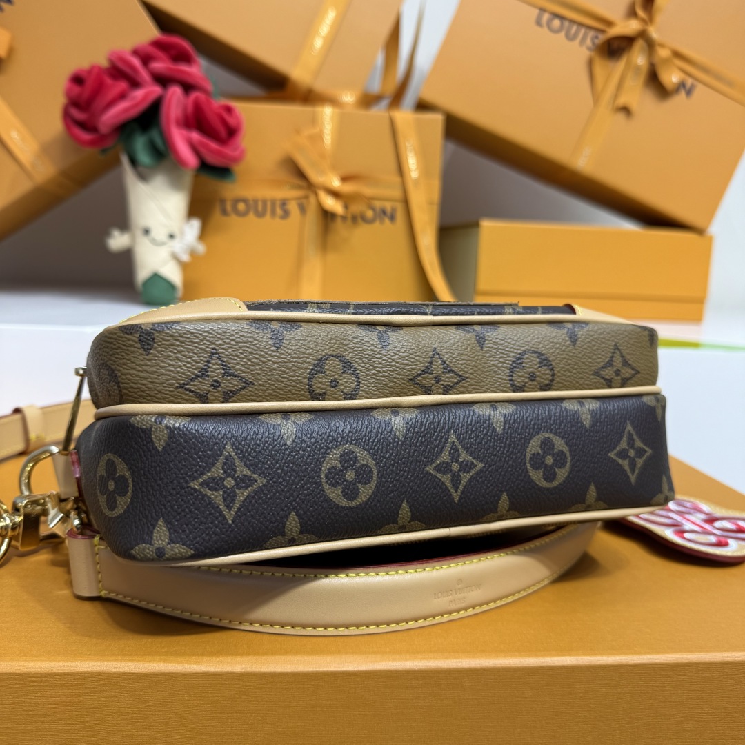Louis Vuitton Nil   M26068 - DesignerGu