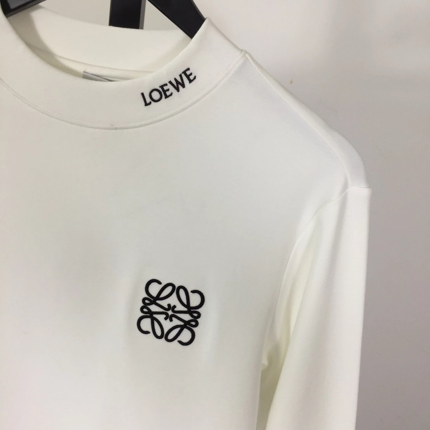 Loewe Long Sleeves - DesignerGu