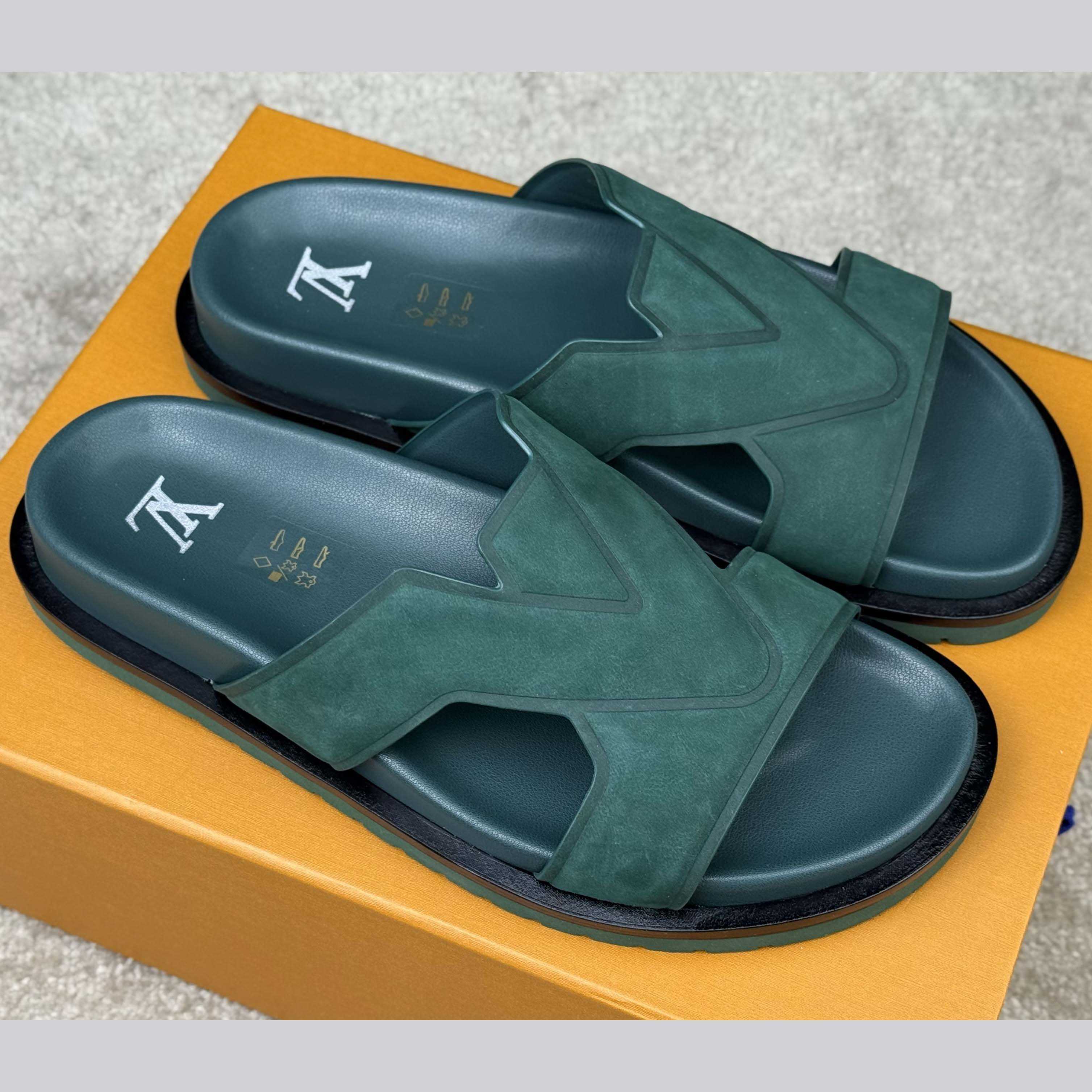 Louis Vuitton LV Oasis Mule    - DesignerGu