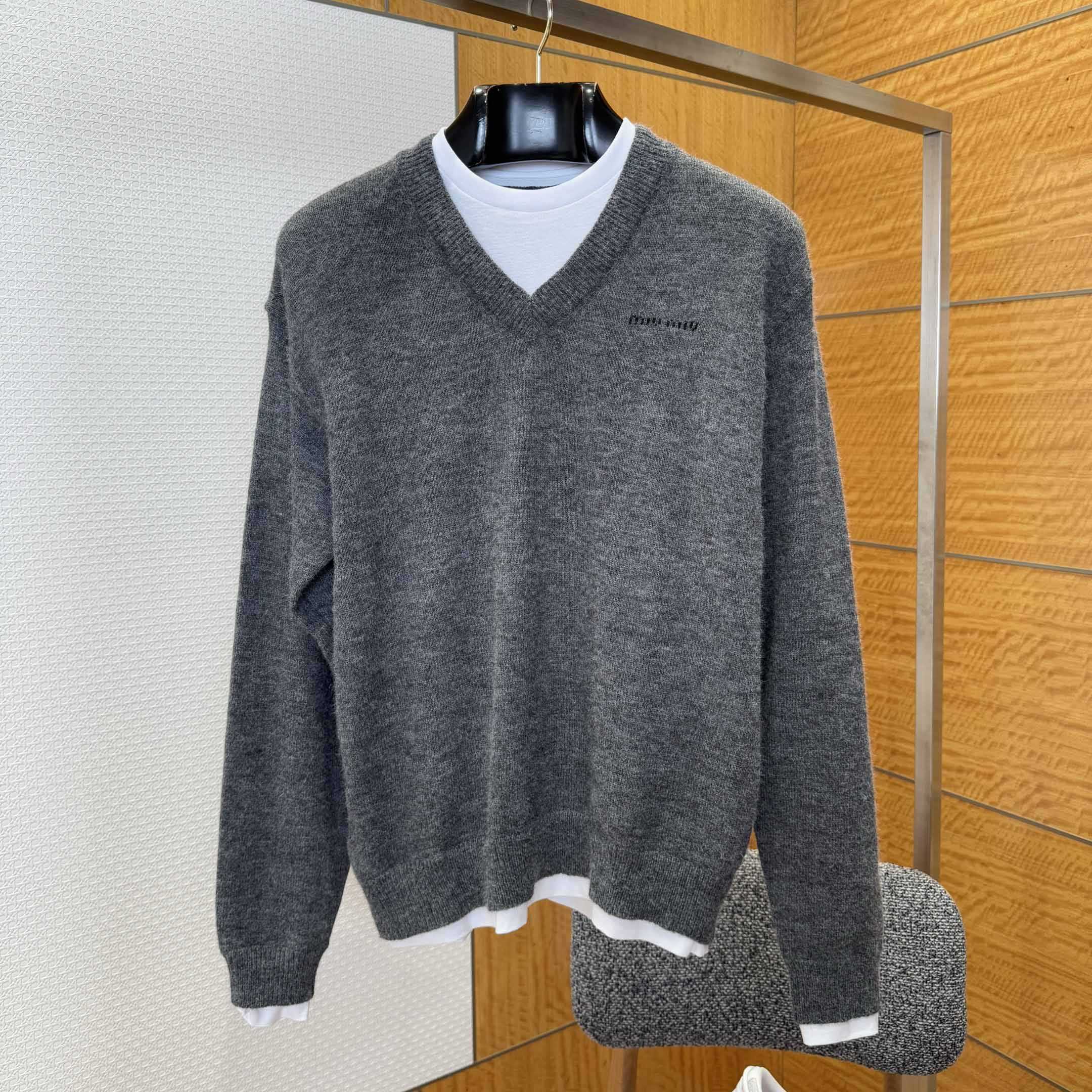 Miu Miu Cashmere V-neck Sweater - DesignerGu