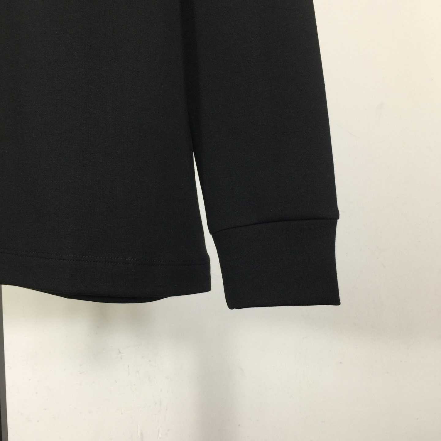 Gucci Long Sleeves - DesignerGu