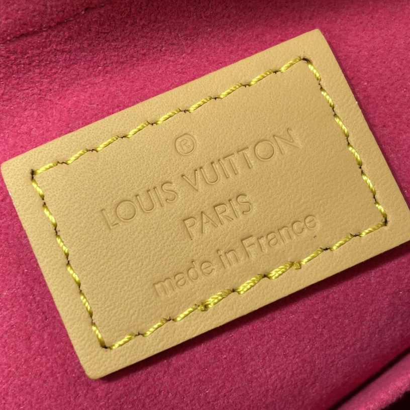 Louis Vuitton Monogram Denim Baggy PM Shoulder Bag  (30x22x13cm) - DesignerGu