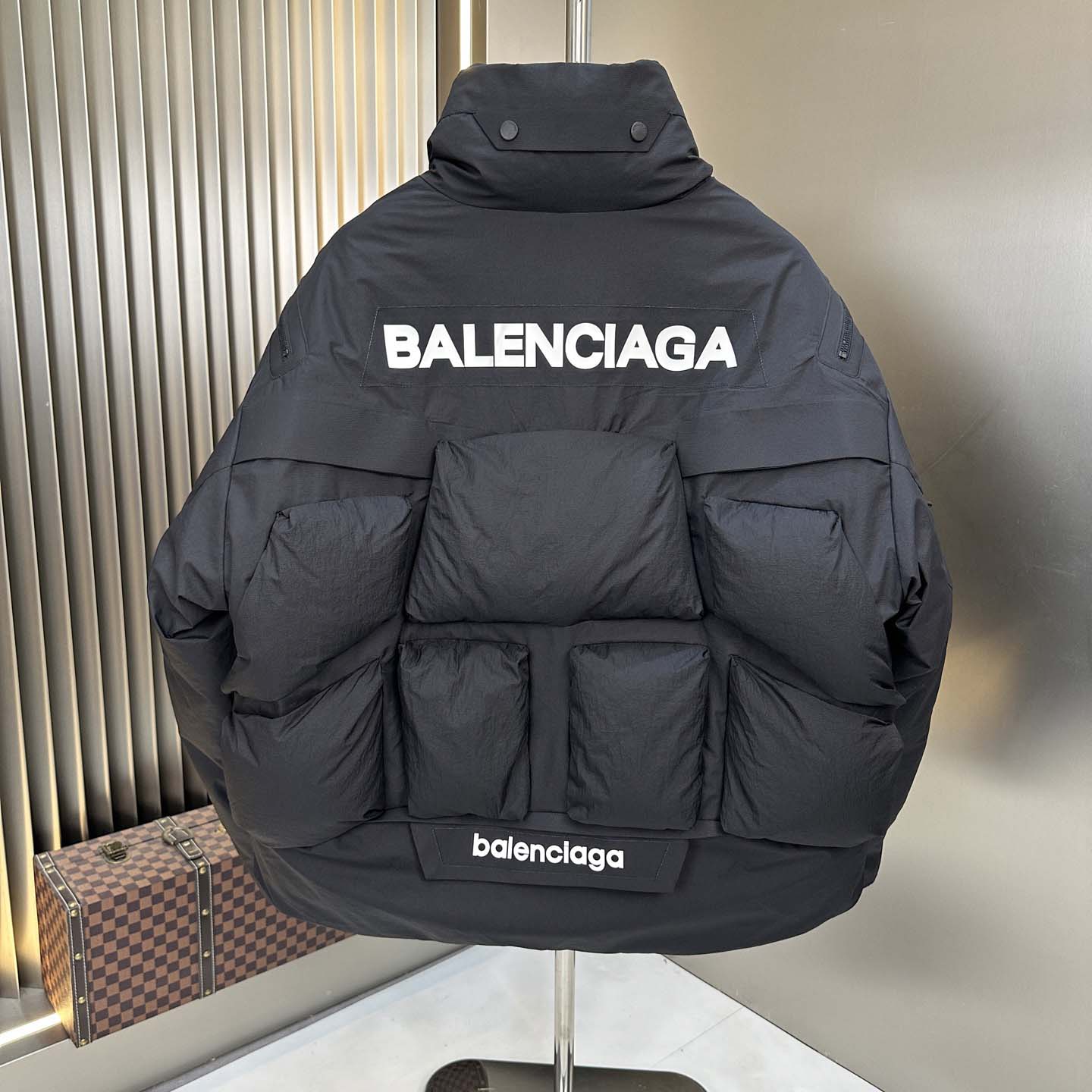 Balenciaga Puffer Jacket - DesignerGu