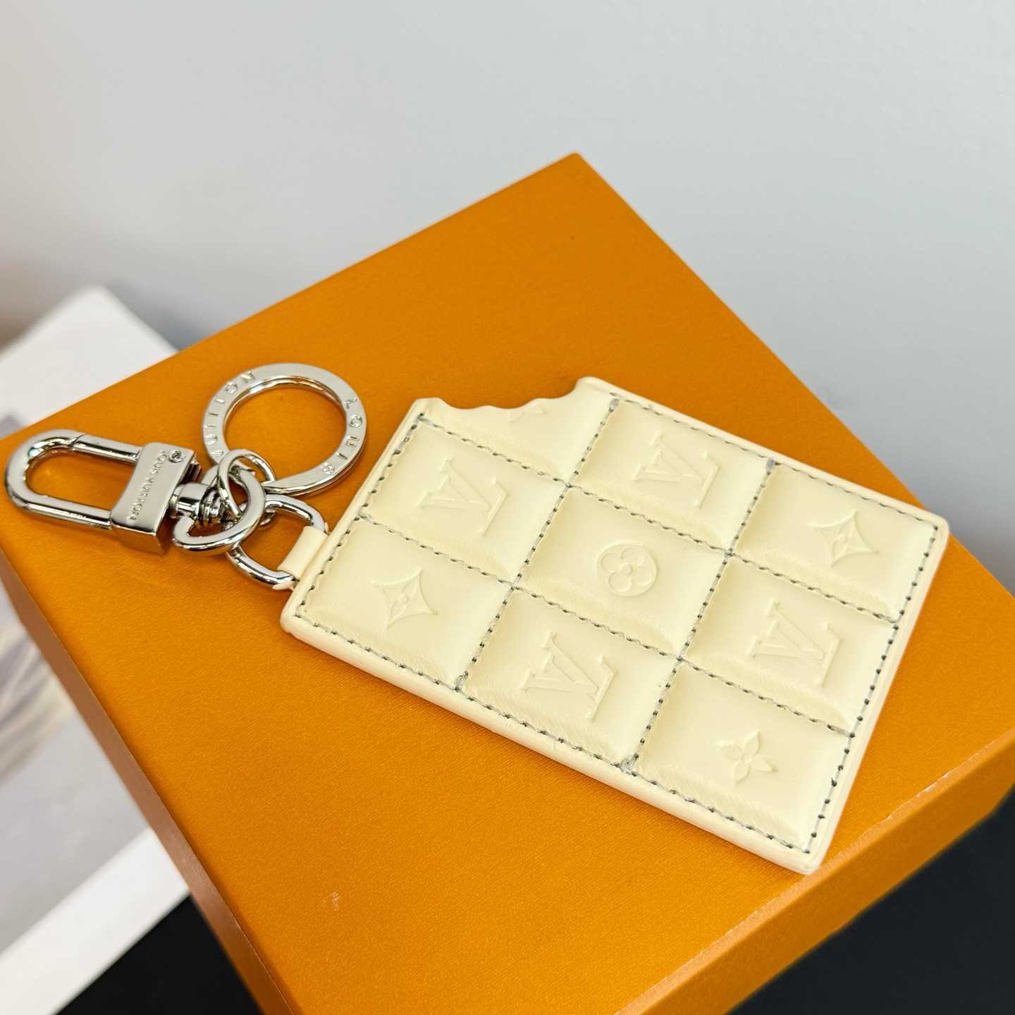 Louis Vuitton LV Chocolate Bar Key Holder and Bag Charm   M02875 - DesignerGu