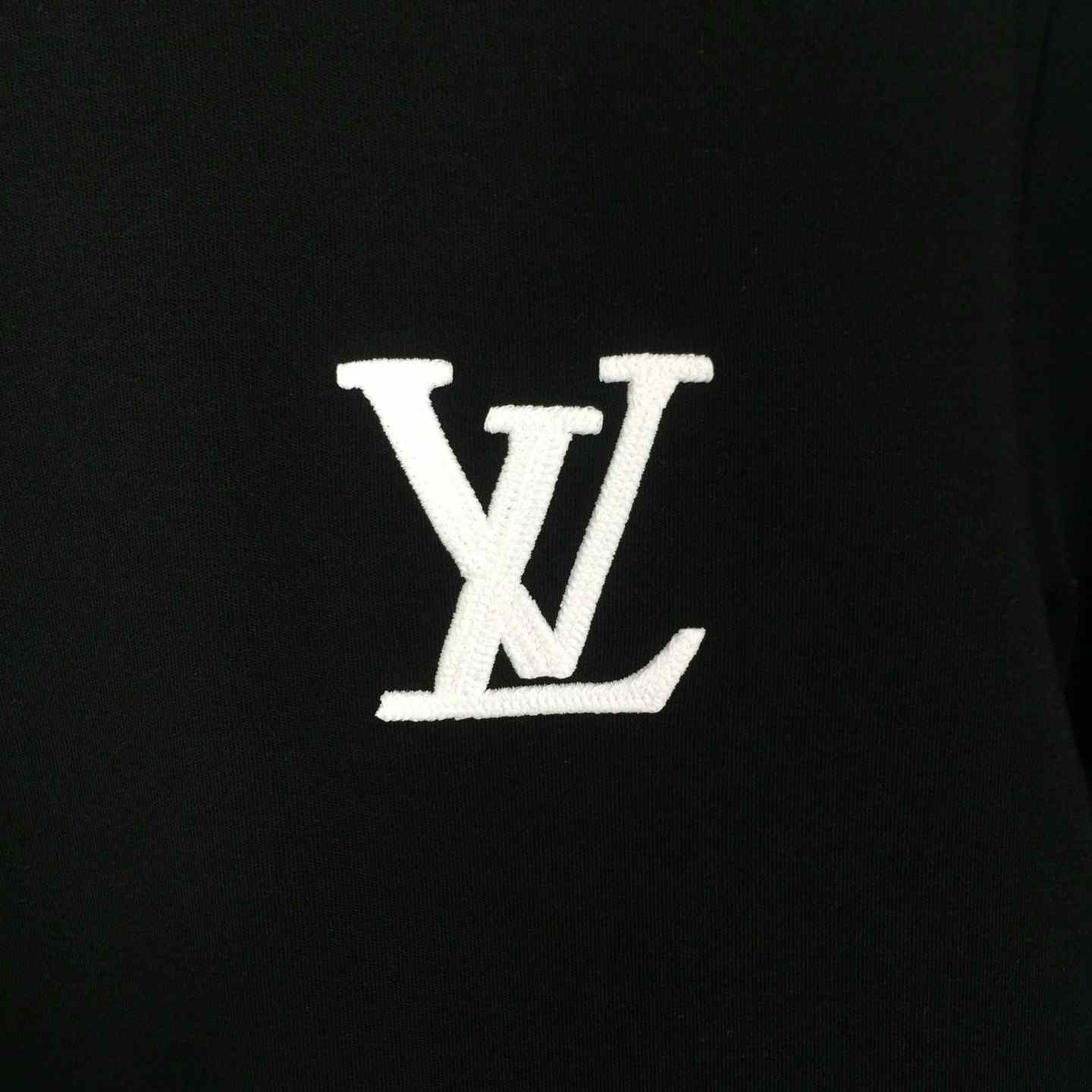 Louis Vuitton Embossed LV Long-Sleeved T-Shirt - DesignerGu