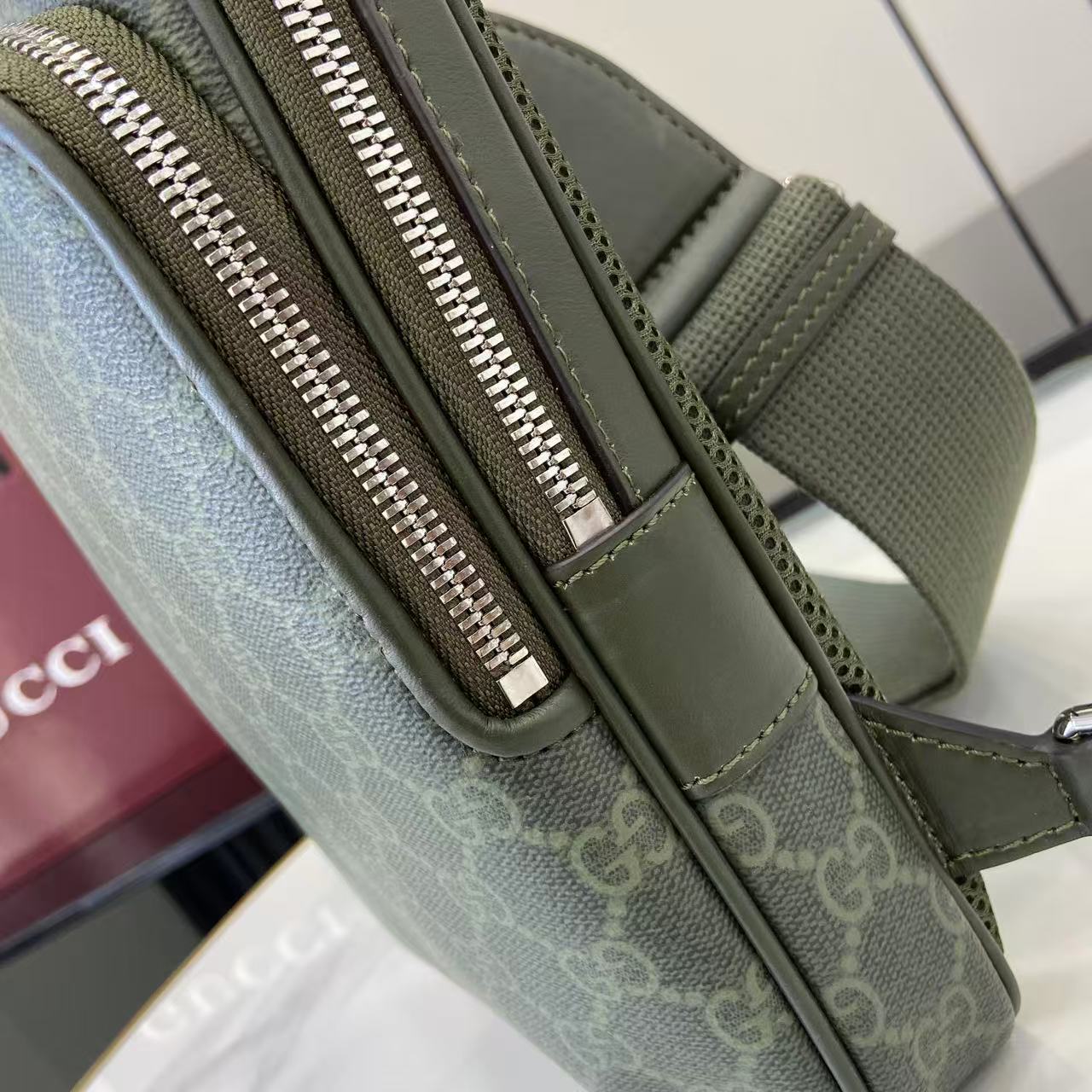 Gucci GG Monogram Small Slingbag - DesignerGu