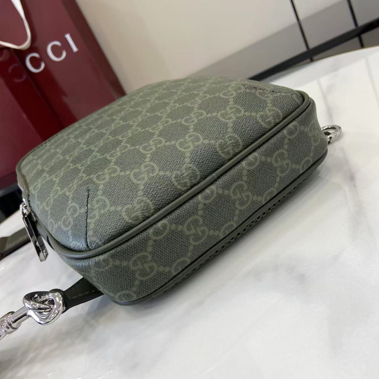 Gucci GG Monogram Small Slingbag - DesignerGu