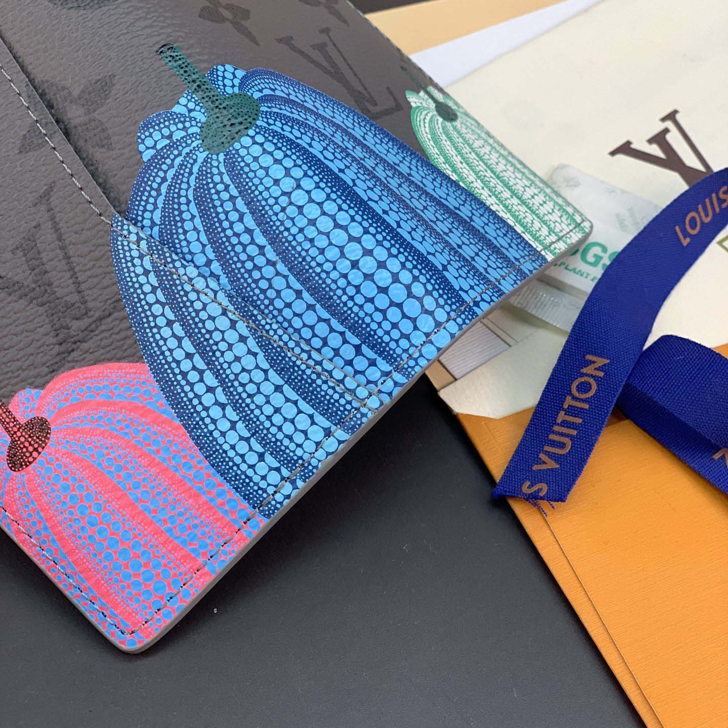 Louis Vuitton LV x YK Wallet  (7.5×11.1×1cm)   M81969 - DesignerGu