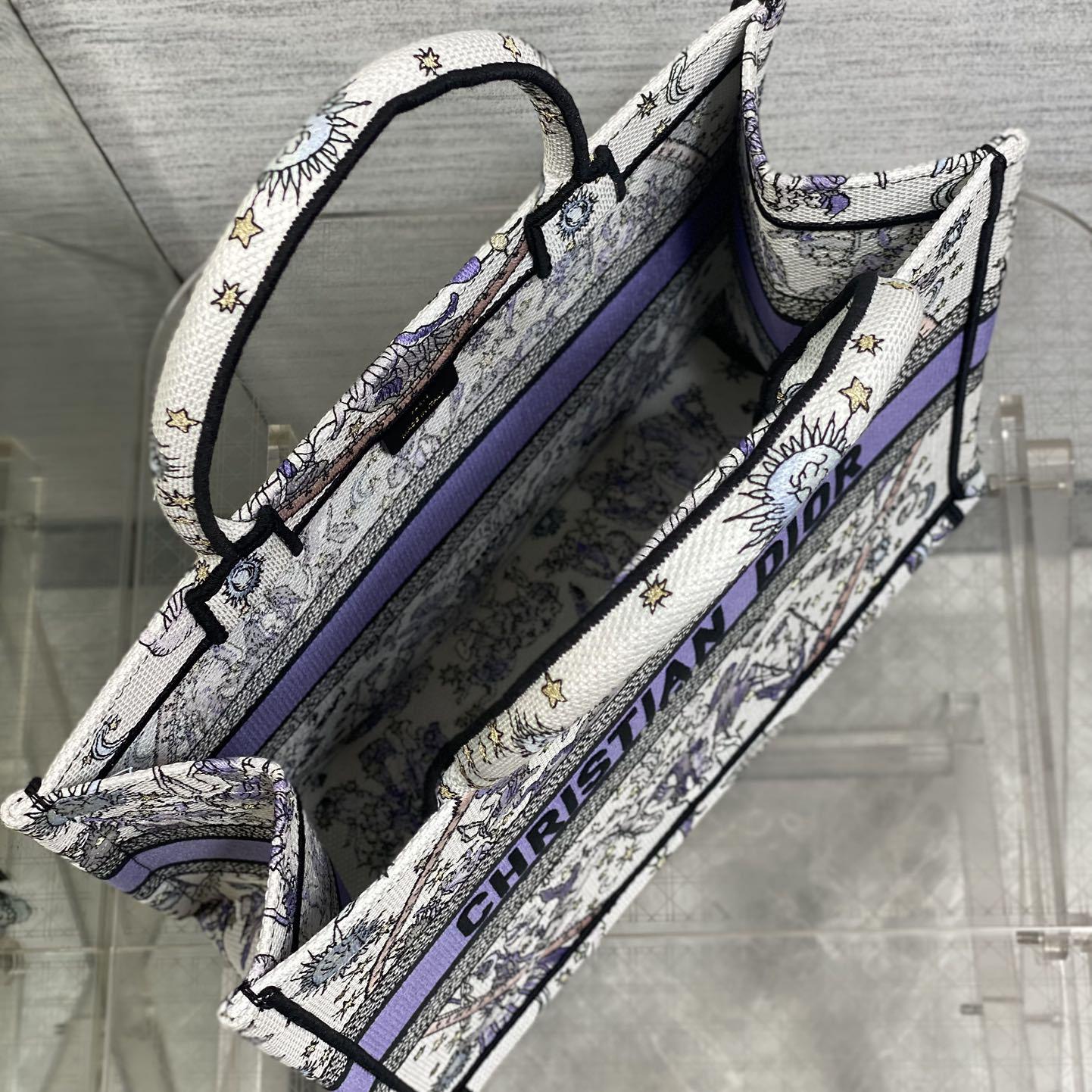 Dior Lucky Medium Dior Book Tote - DesignerGu