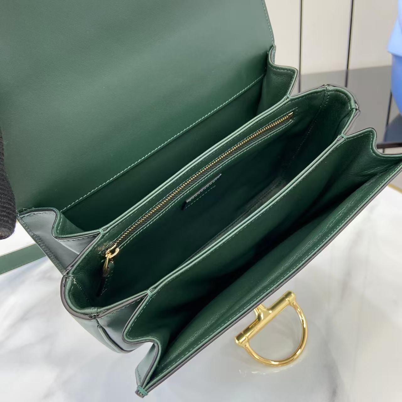 Gucci Siena Small Shoulder Bag - DesignerGu