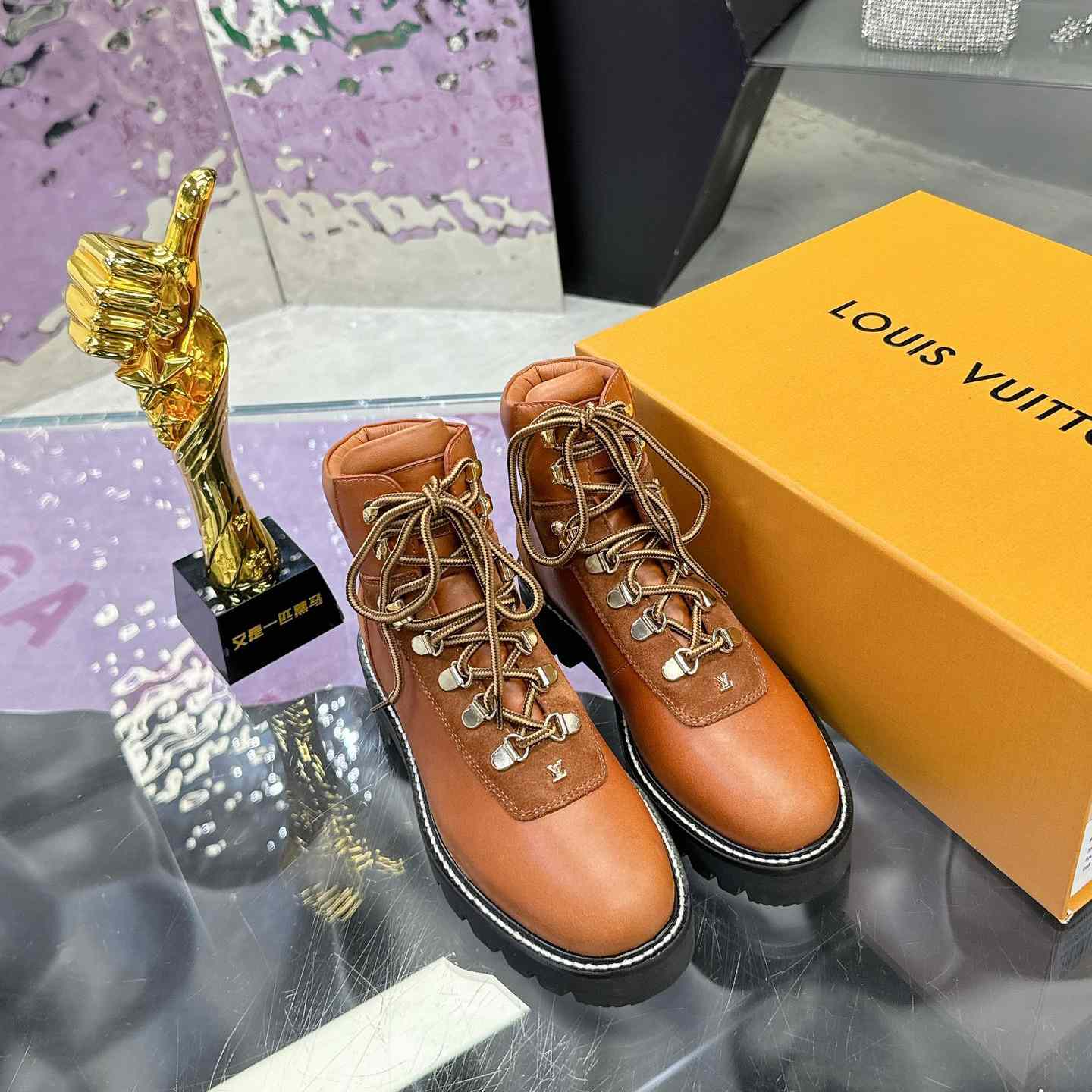 Louis Vuitton Territory Flat Ranger     1ACID8 - DesignerGu