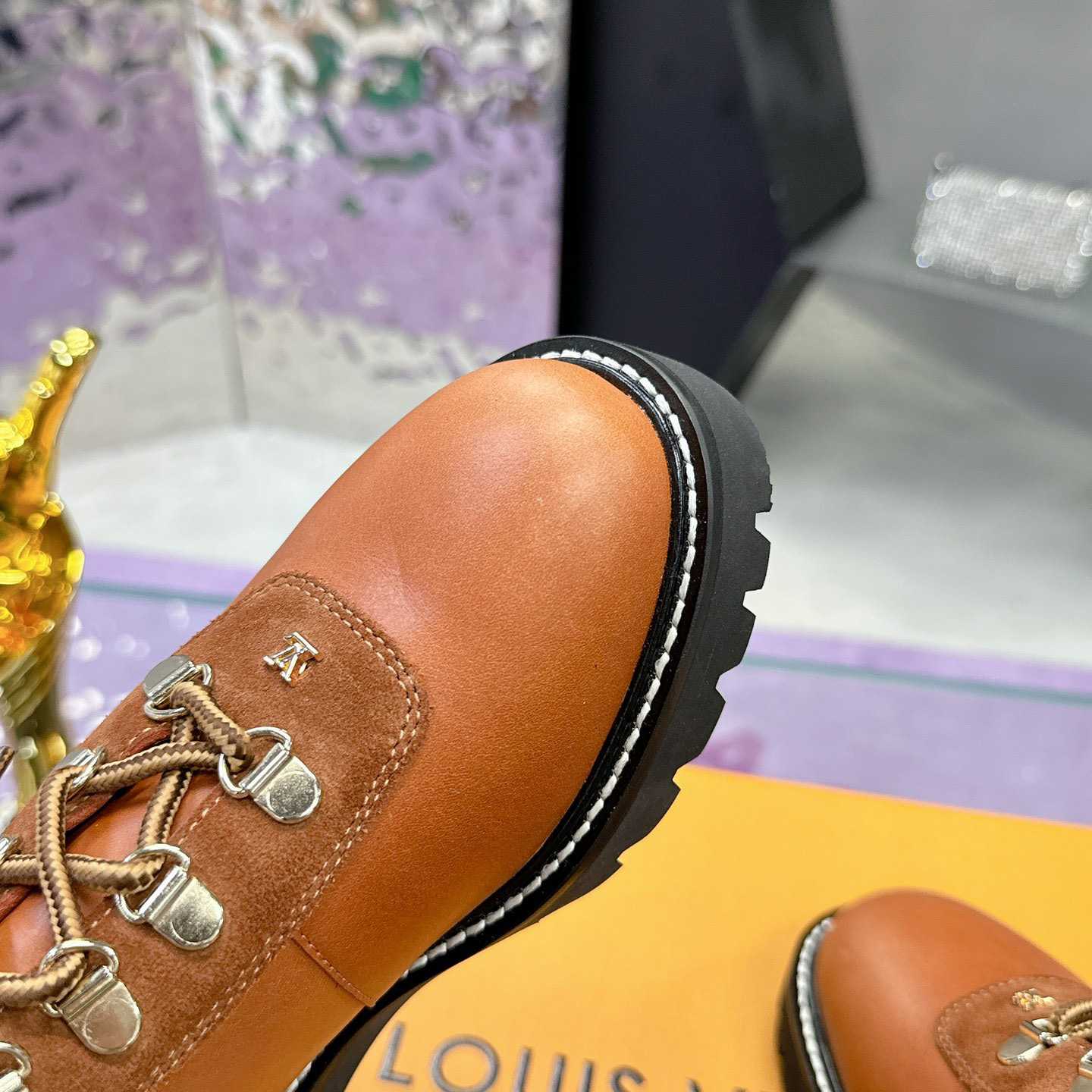 Louis Vuitton Territory Flat Ranger     1ACID8 - DesignerGu