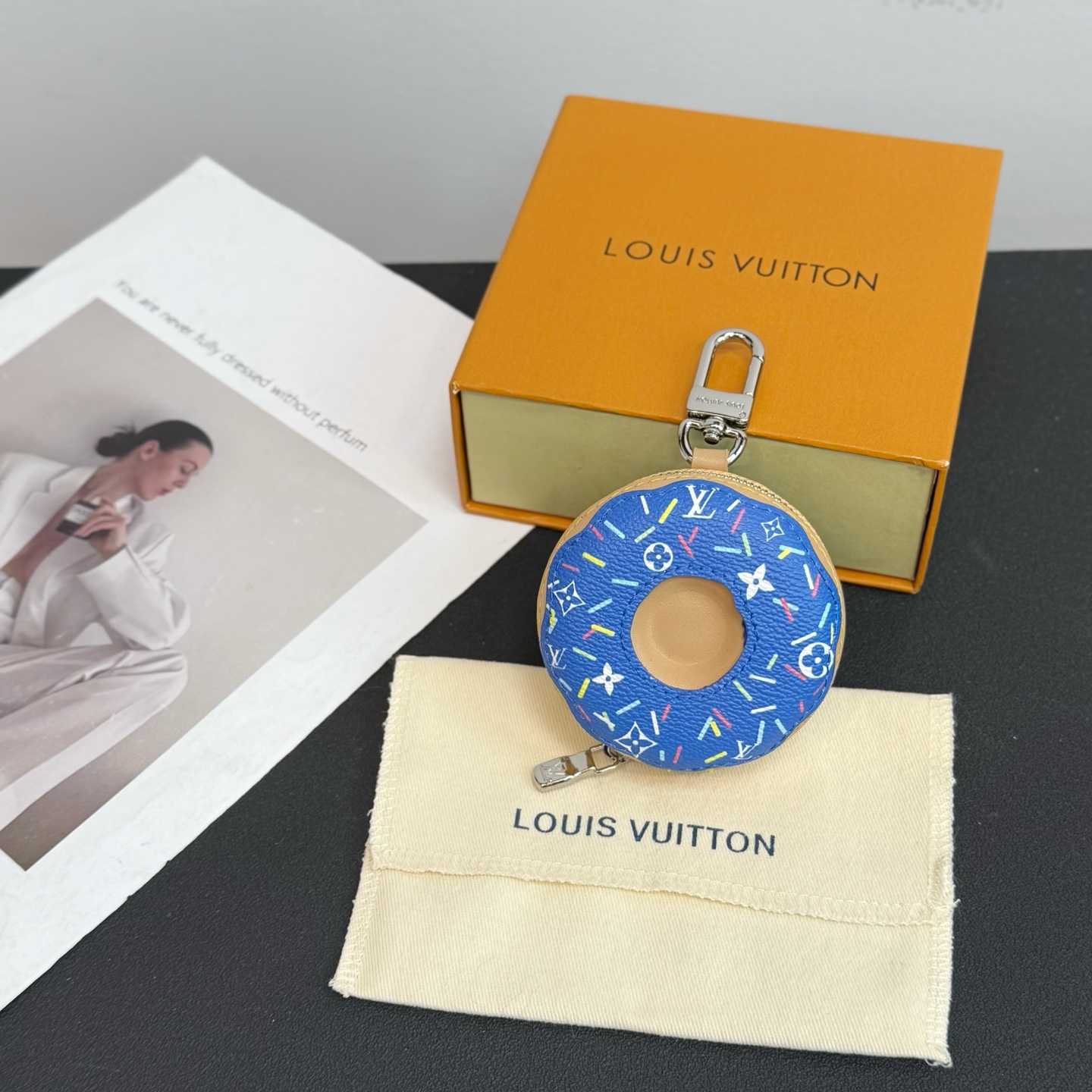 Louis Vuitton LV Donut Bag Charm    - DesignerGu