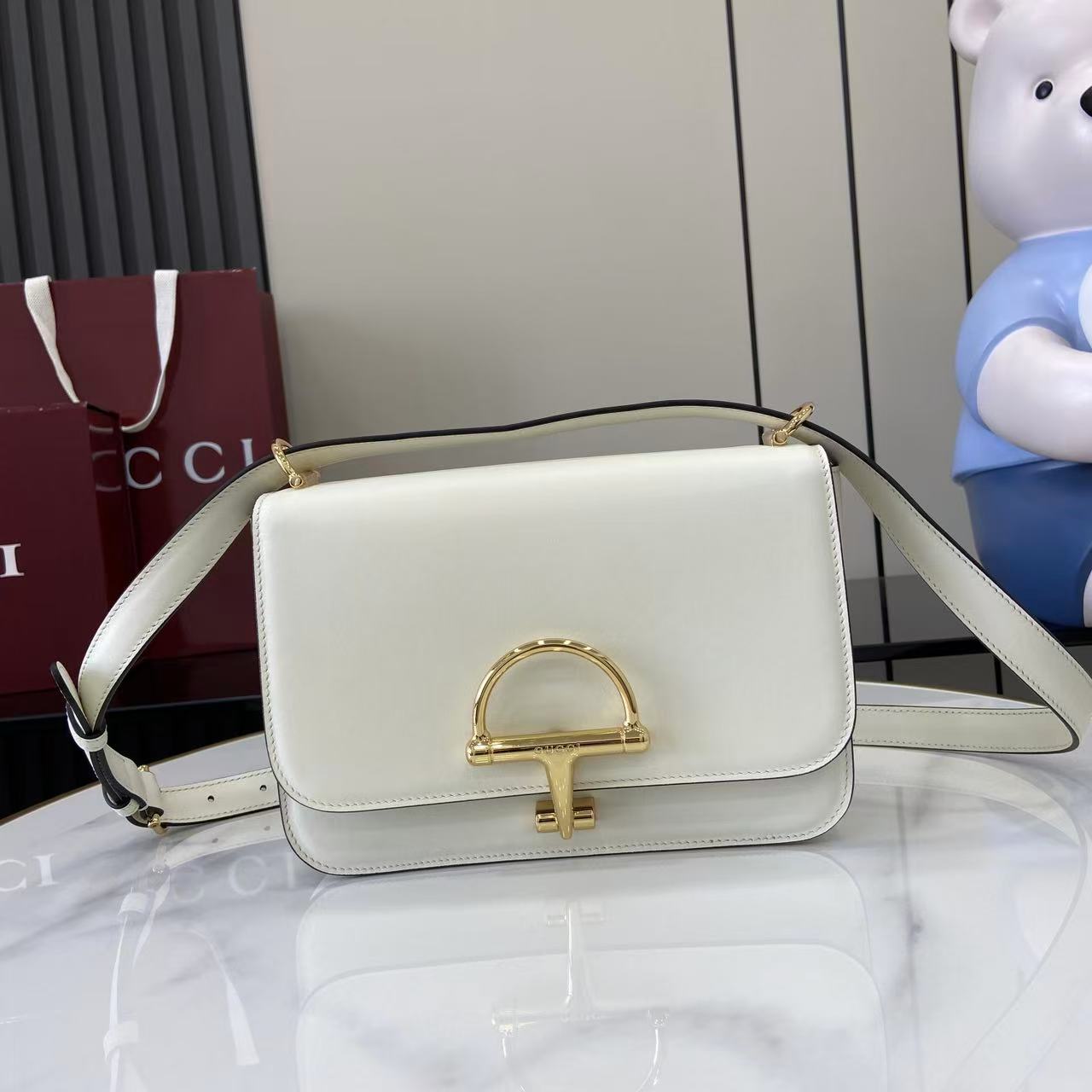 Gucci Siena Small Shoulder Bag - DesignerGu