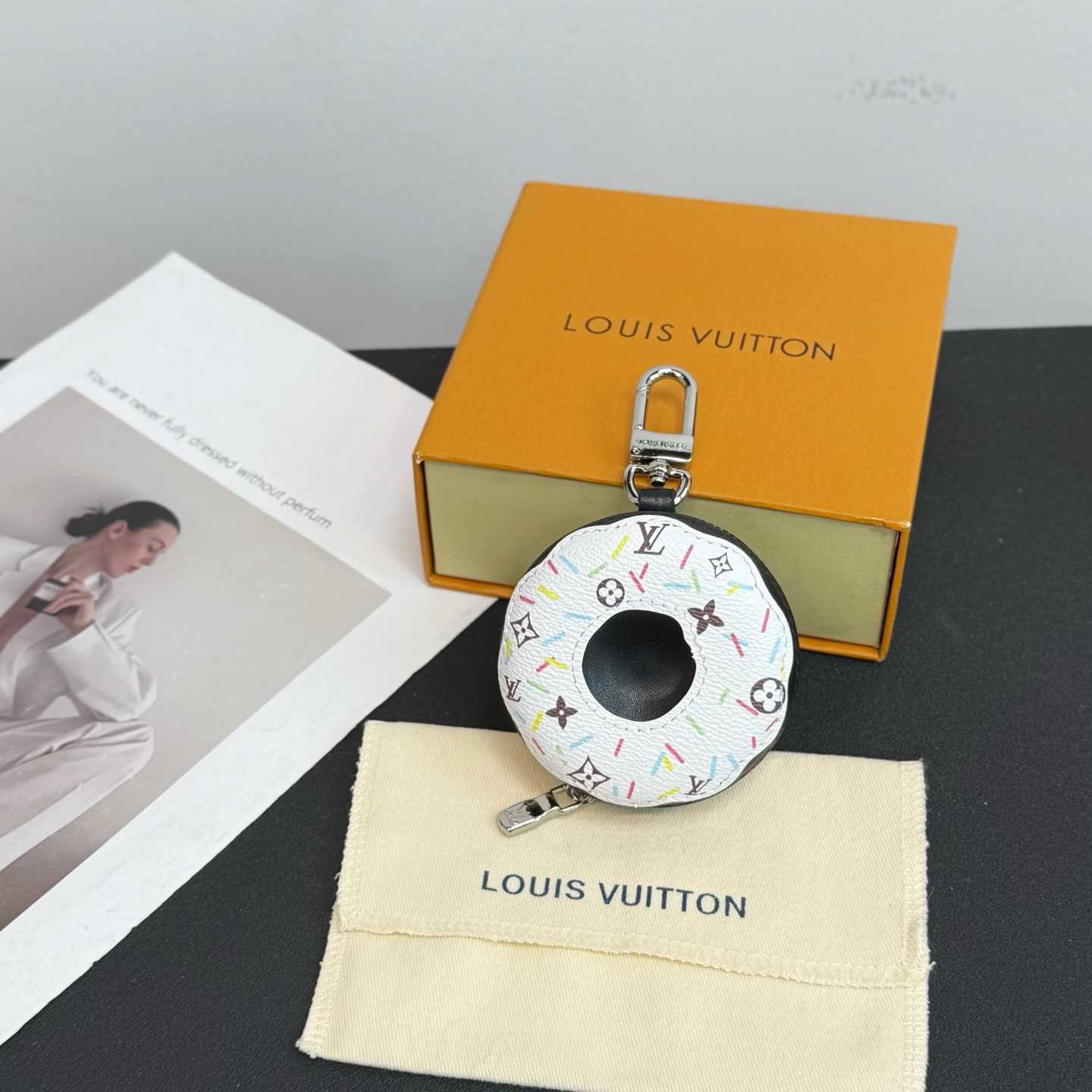 Louis Vuitton LV Donut Bag Charm    - DesignerGu