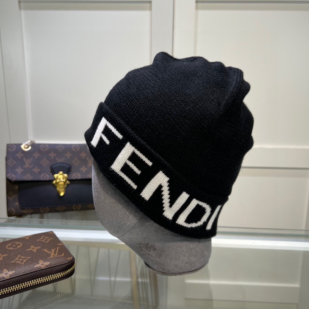 Fendi Beanie - DesignerGu
