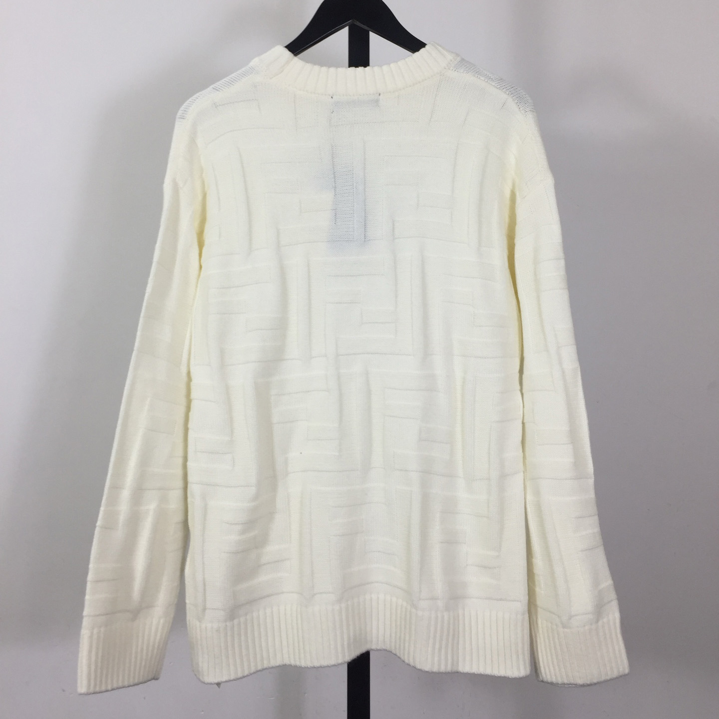 Fendi White Wool Pullover - DesignerGu