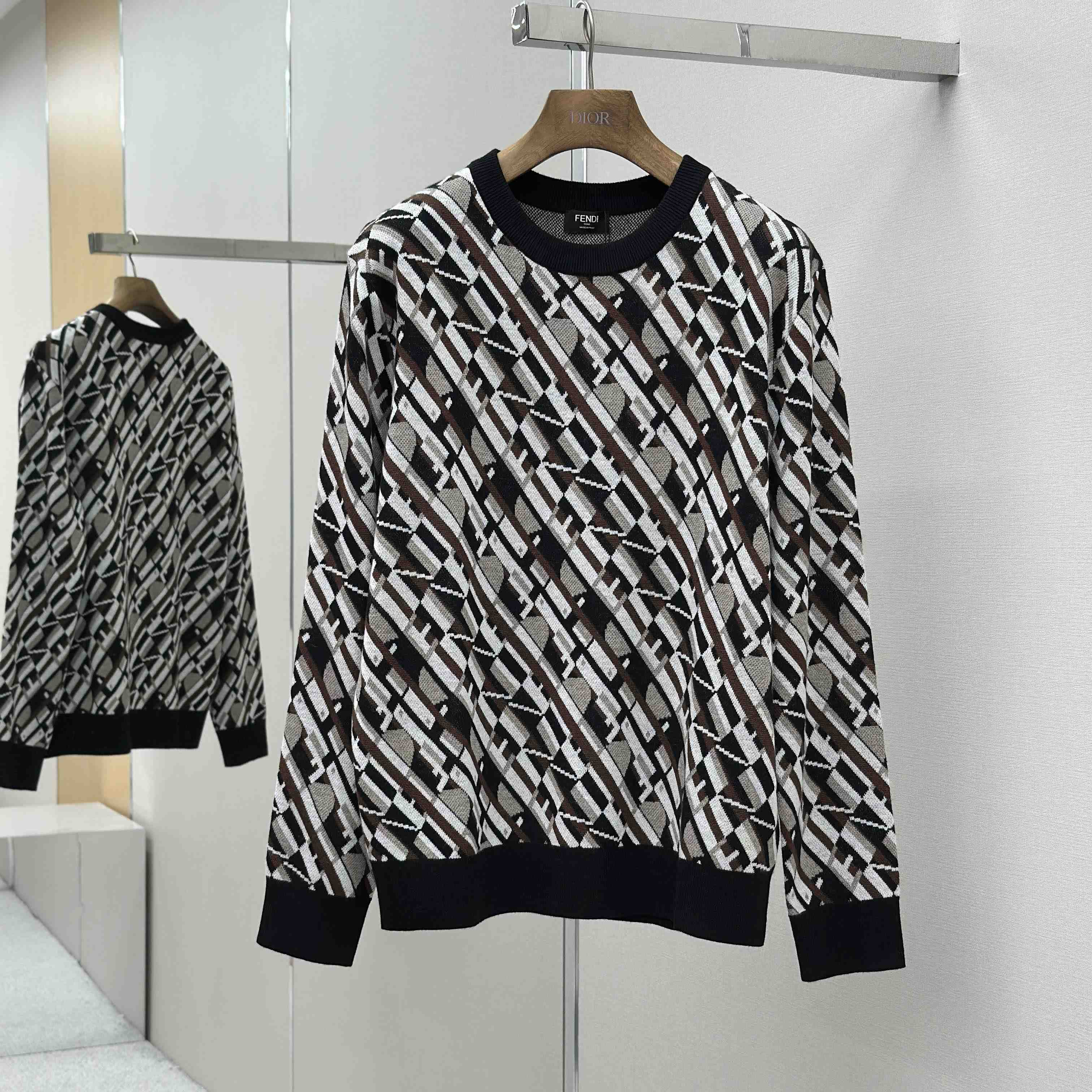 Fendi Multicolor Wool Jumper - DesignerGu