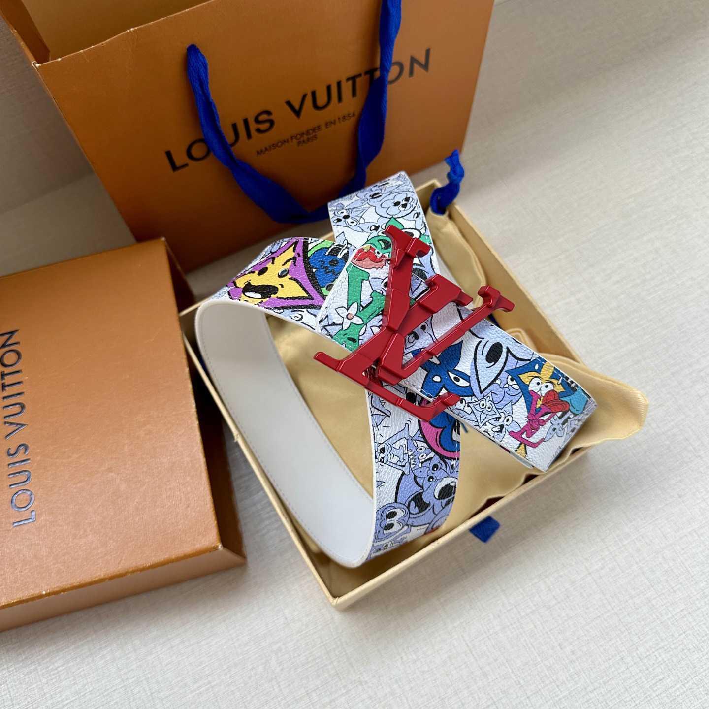 Louis Vuitton LV Initiales 40mm Reversible Belt   - DesignerGu