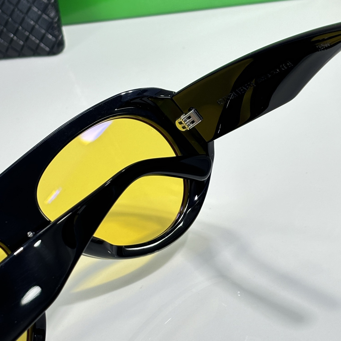 Bottega Veneta BV1362S Sunglasses   - DesignerGu