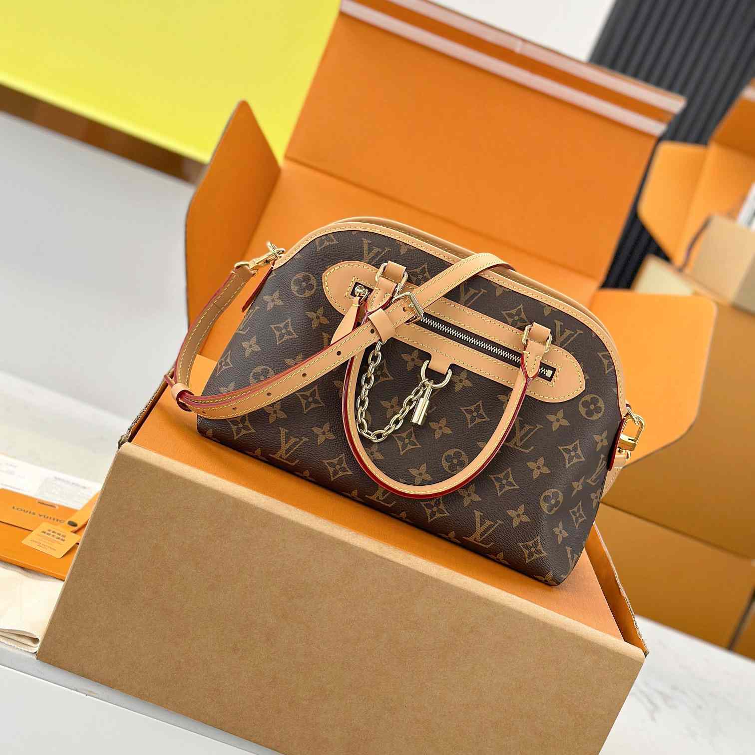 Louis Vuitton Ever More PM   M15208 - DesignerGu