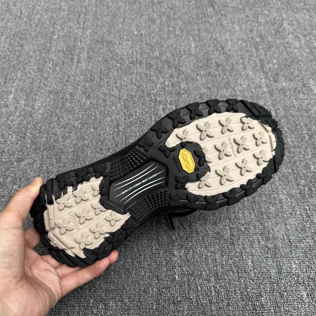 Moncler Trailgrip GTX Trainers - DesignerGu