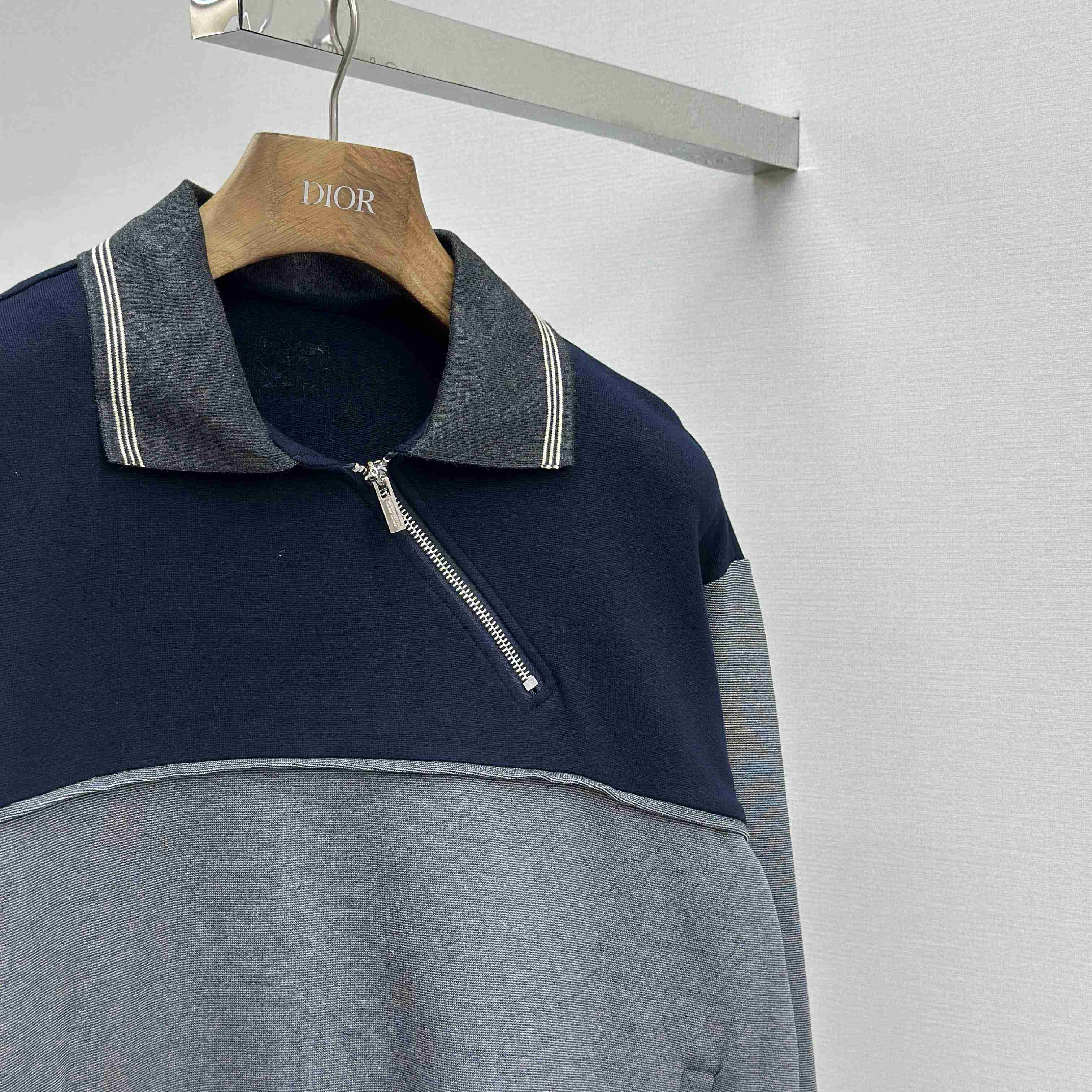 Miu Miu Zipper Sweatshirt - DesignerGu