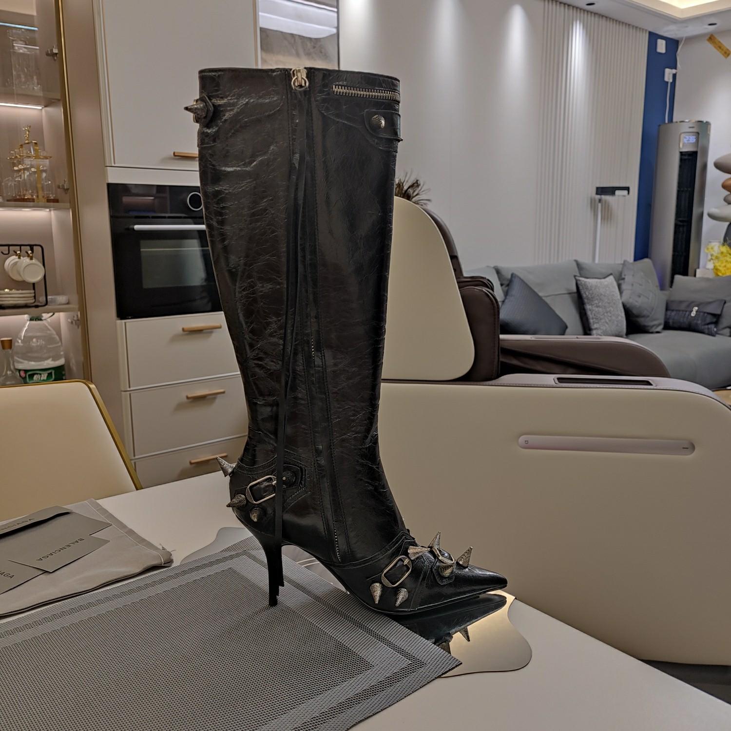 Balenciaga Cagole 90mm Boot In Black - DesignerGu