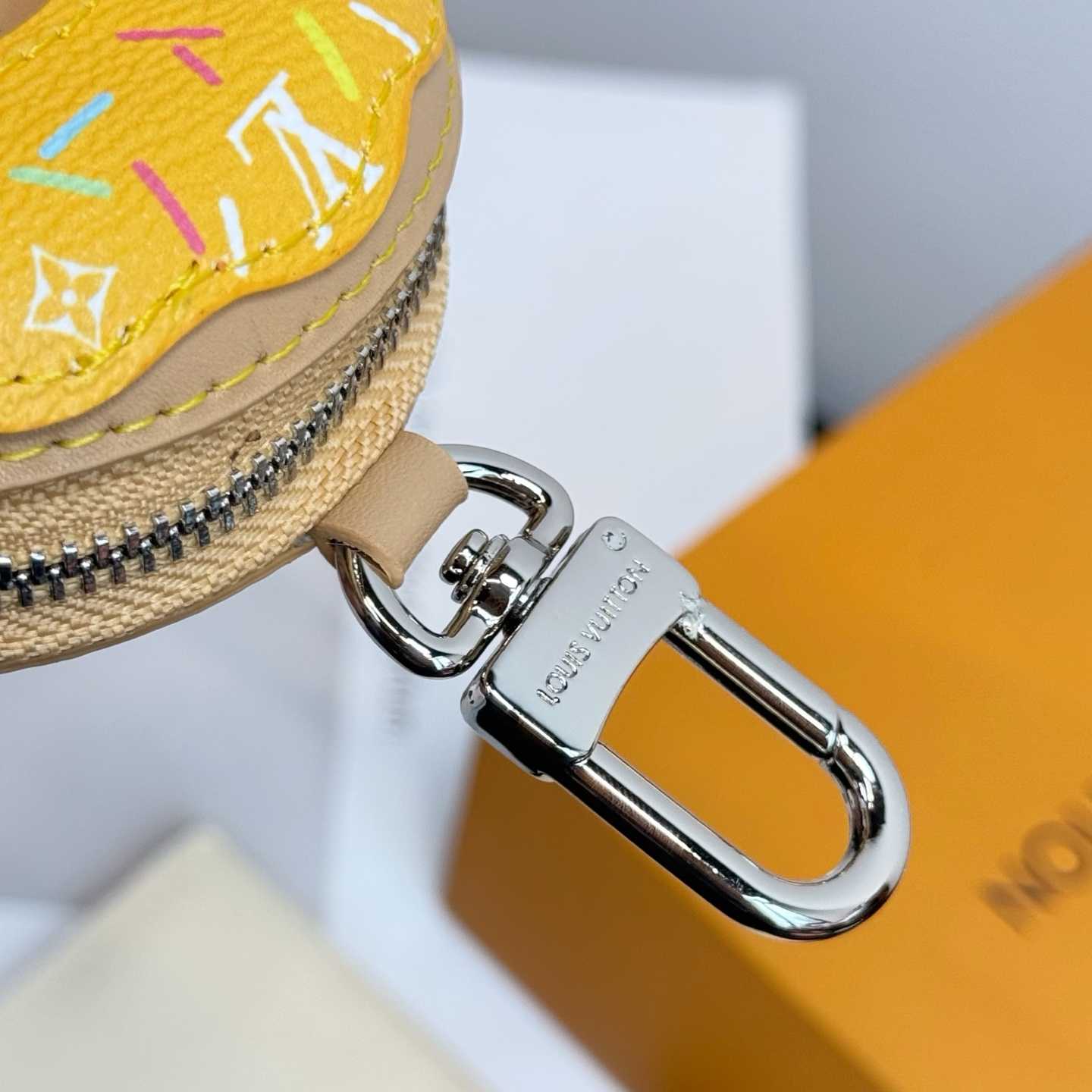 Louis Vuitton LV Donut Bag Charm    - DesignerGu