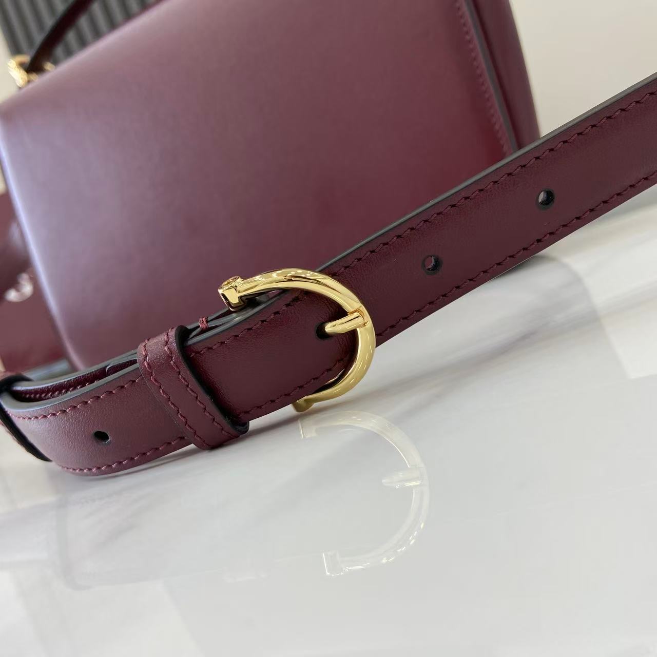 Gucci Siena Small Shoulder Bag - DesignerGu