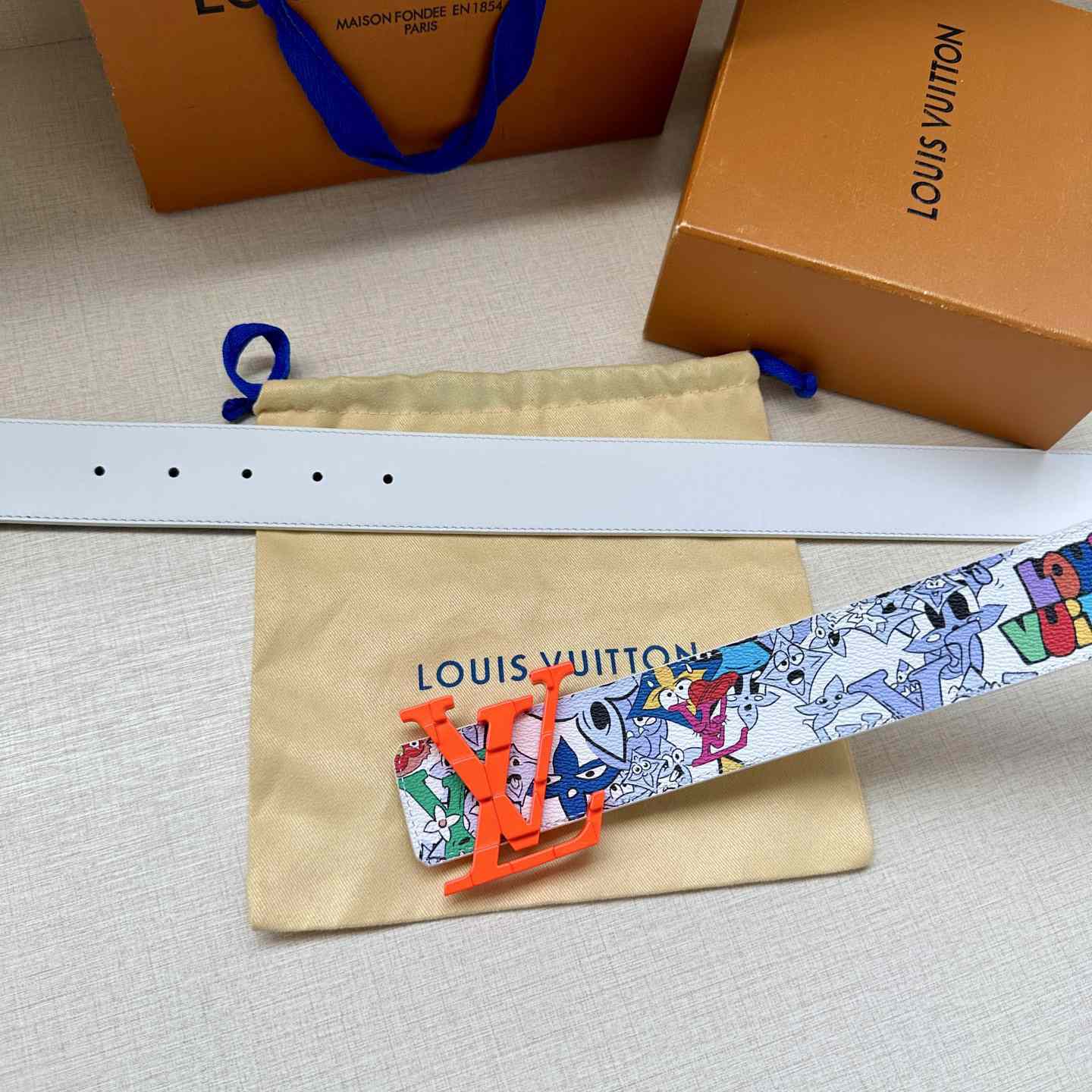 Louis Vuitton LV Initiales 40mm Reversible Belt   - DesignerGu