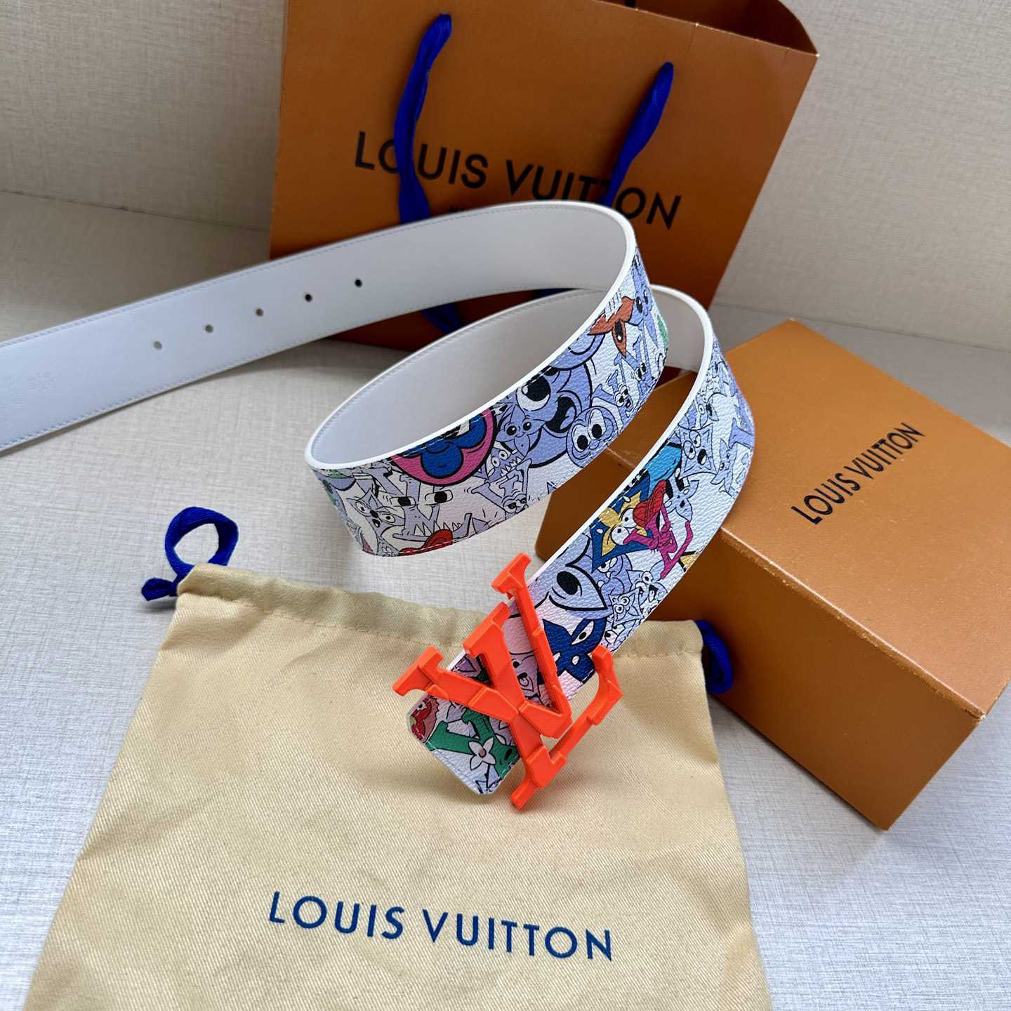 Louis Vuitton LV Initiales 40mm Reversible Belt   - DesignerGu
