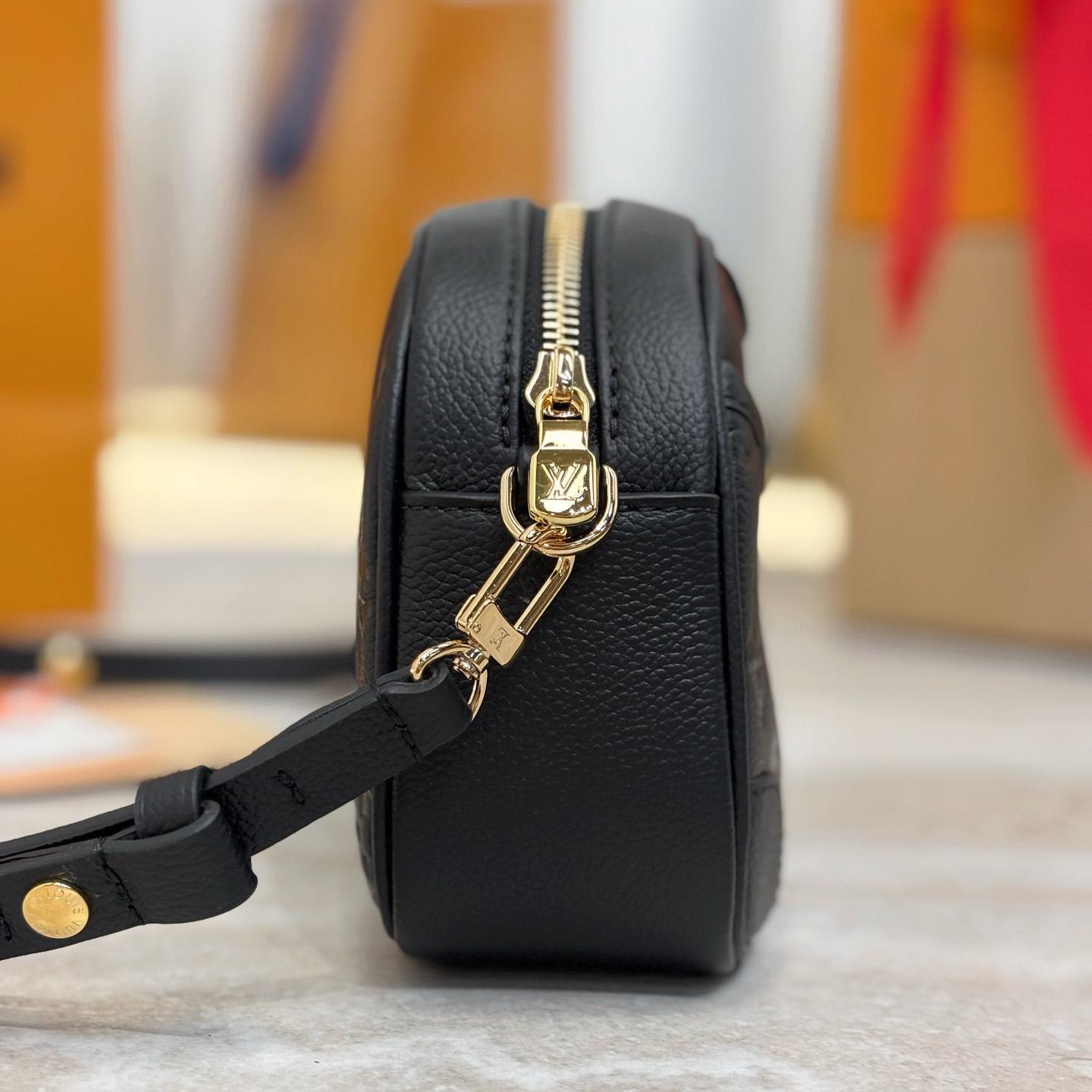 Louis Vuitton Tiny Camera Bag   M25518 - DesignerGu
