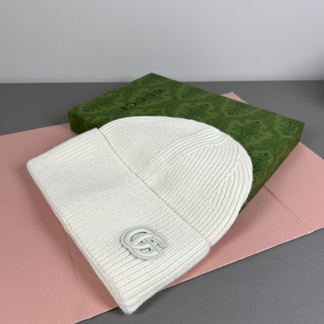 Gucci Cashmere Hat With Patch  - DesignerGu
