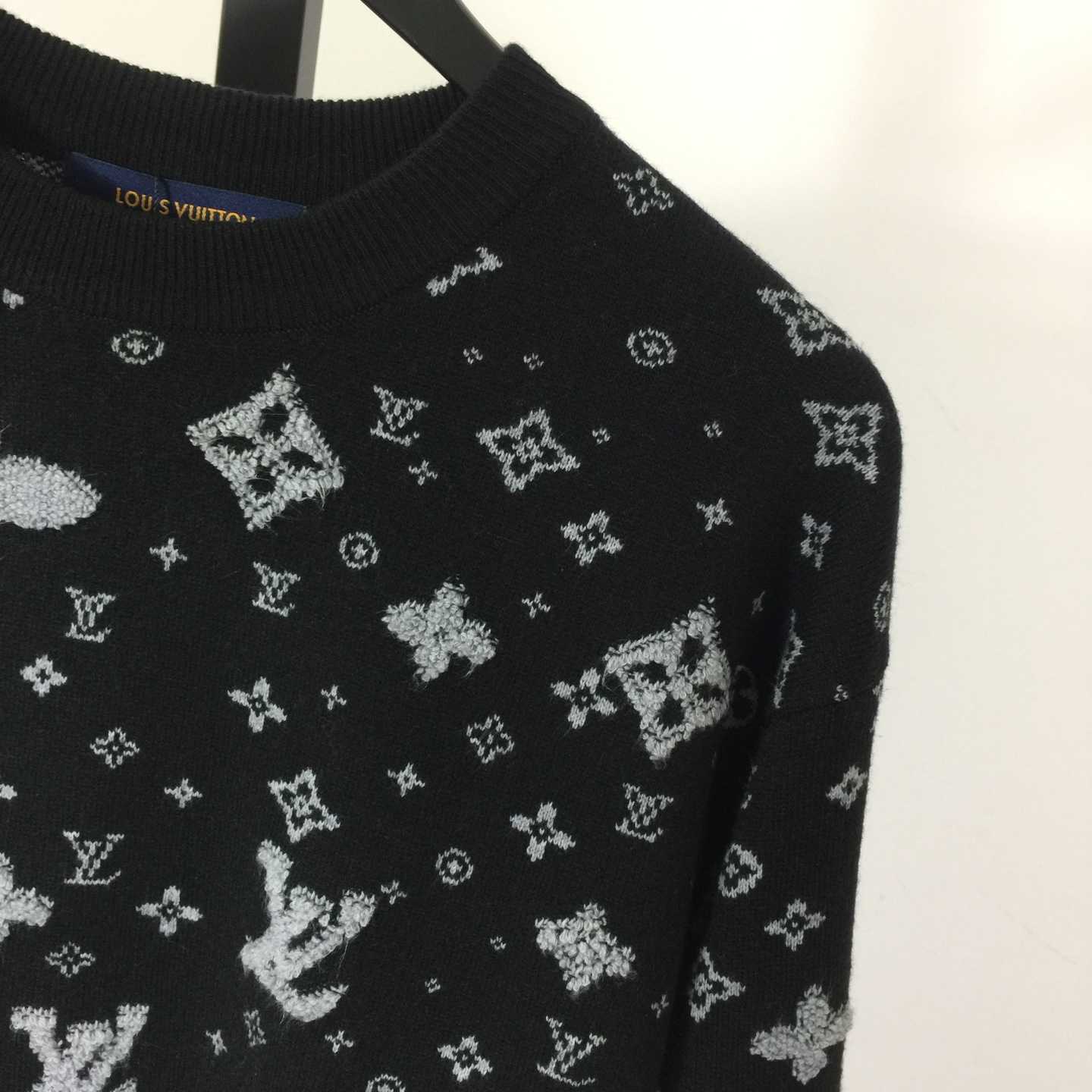 Louis Vuitton Monogram Wool Blend Pullover - DesignerGu