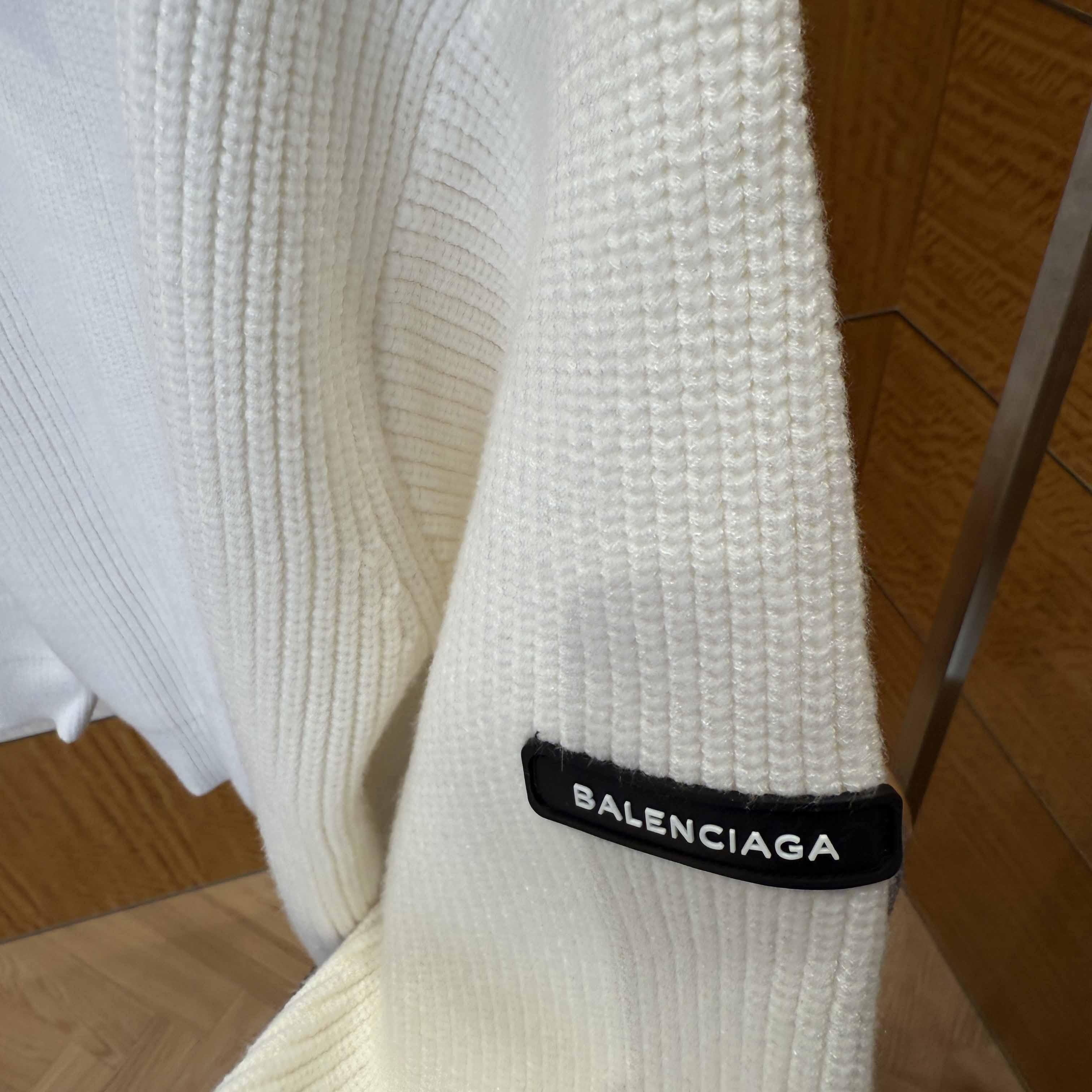 Balenciaga Logo-patch Stretch-wool Jumper - DesignerGu