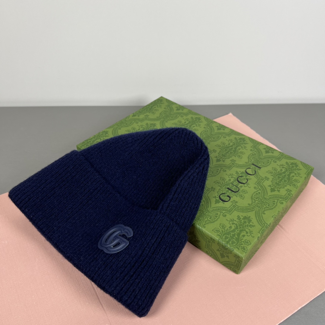 Gucci Cashmere Hat With Patch In Dark Blue - DesignerGu